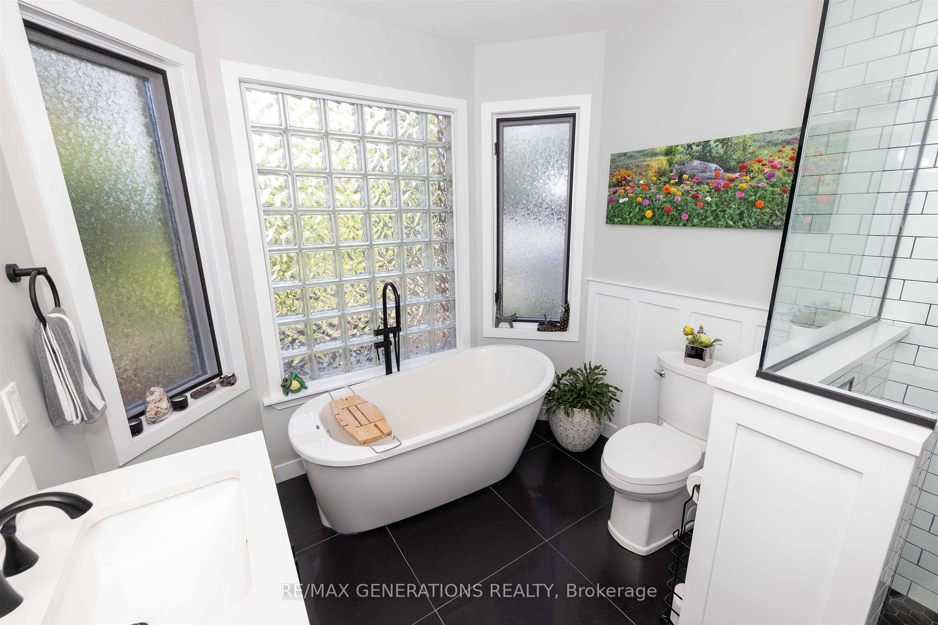 Photo 15 of 159 Ruttan Street, Thunder Bay, Shuniah — HOMEH