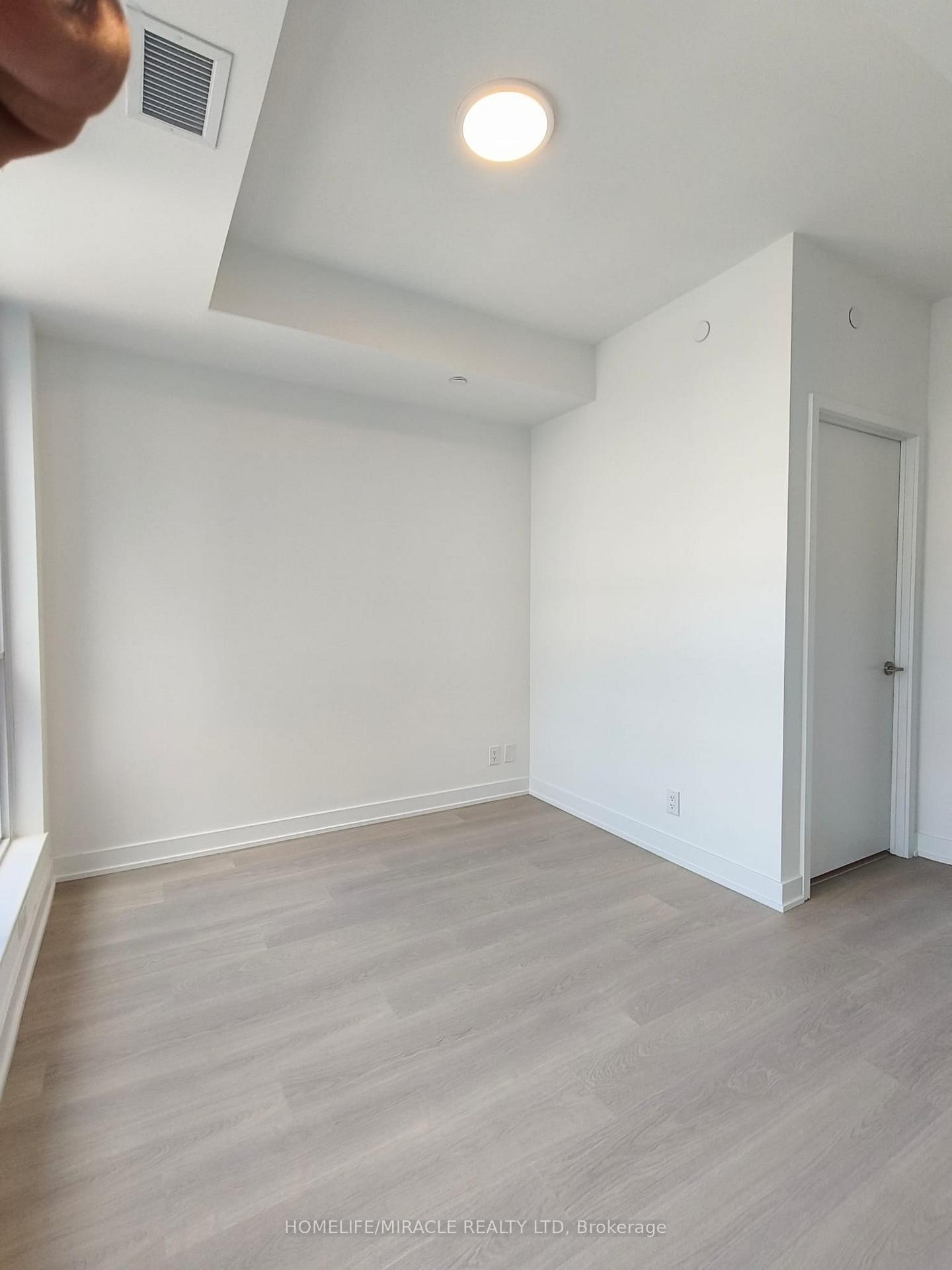 Photo 11 of Unit 627, 20 Deans Drive, Scarborough, Clairlea-Birchmount — HOMEH