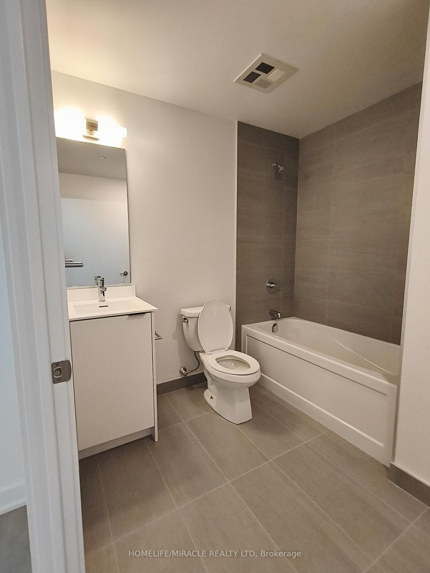 Photo 13 of Unit 627, 20 Deans Drive, Scarborough, Clairlea-Birchmount — HOMEH
