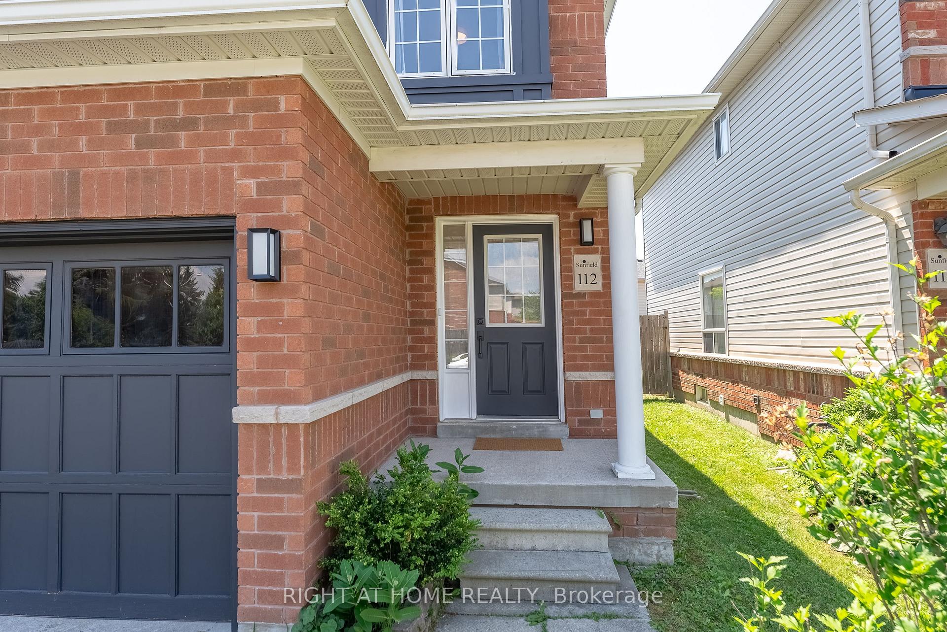 Photo 2 of 112 White Crescent, Barrie, Holly — HOMEH