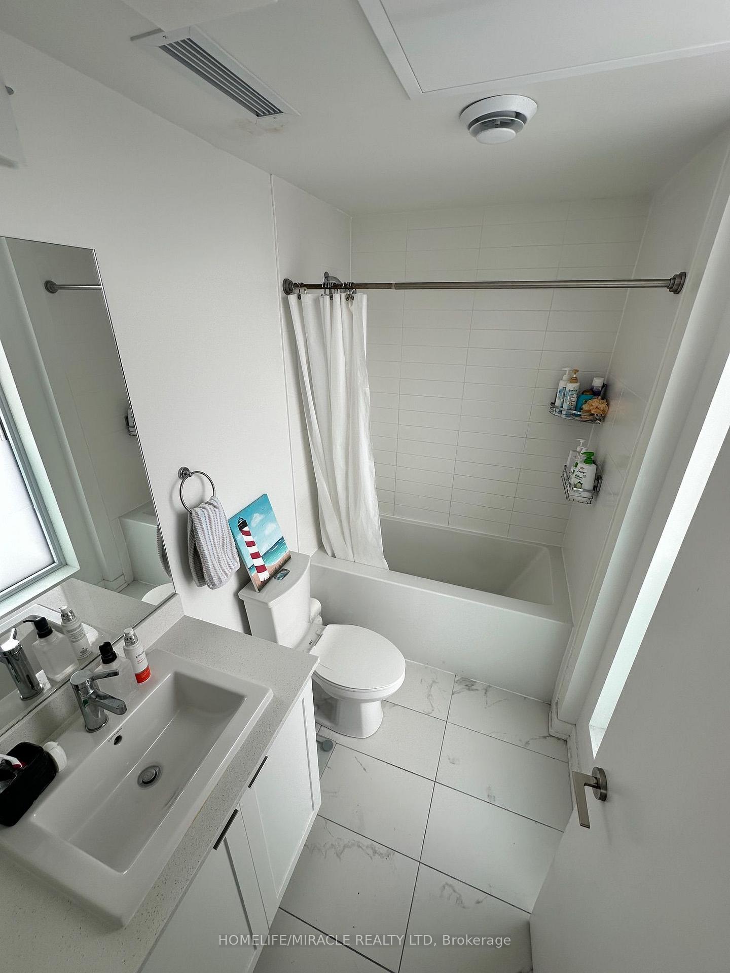 Photo 13 of Unit 1003, 55 Duke Street, Kitchener, City Commercial Core — HOMEH