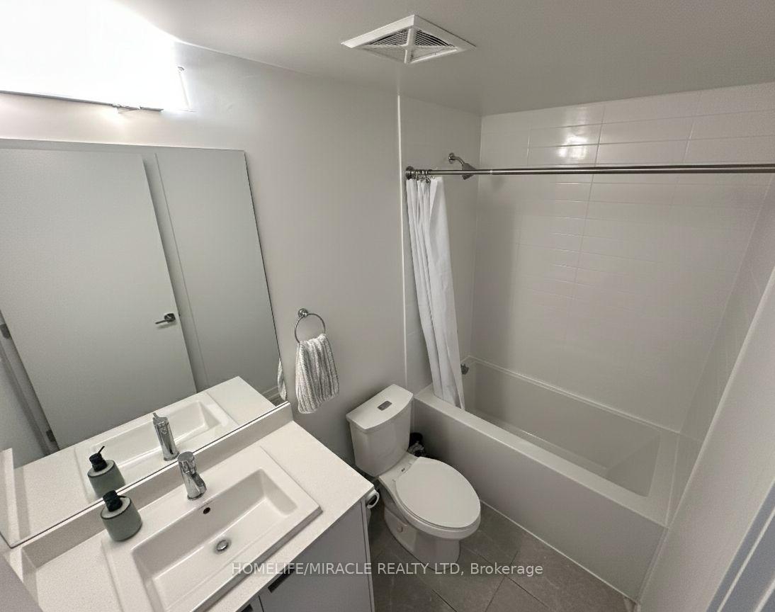 Photo 14 of Unit 1003, 55 Duke Street, Kitchener, City Commercial Core — HOMEH