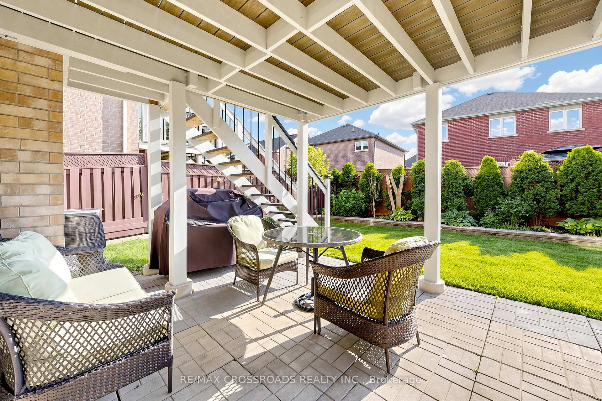 Photo 3 of 334 Williamson Road, Markham, Greensborough — HOMEH
