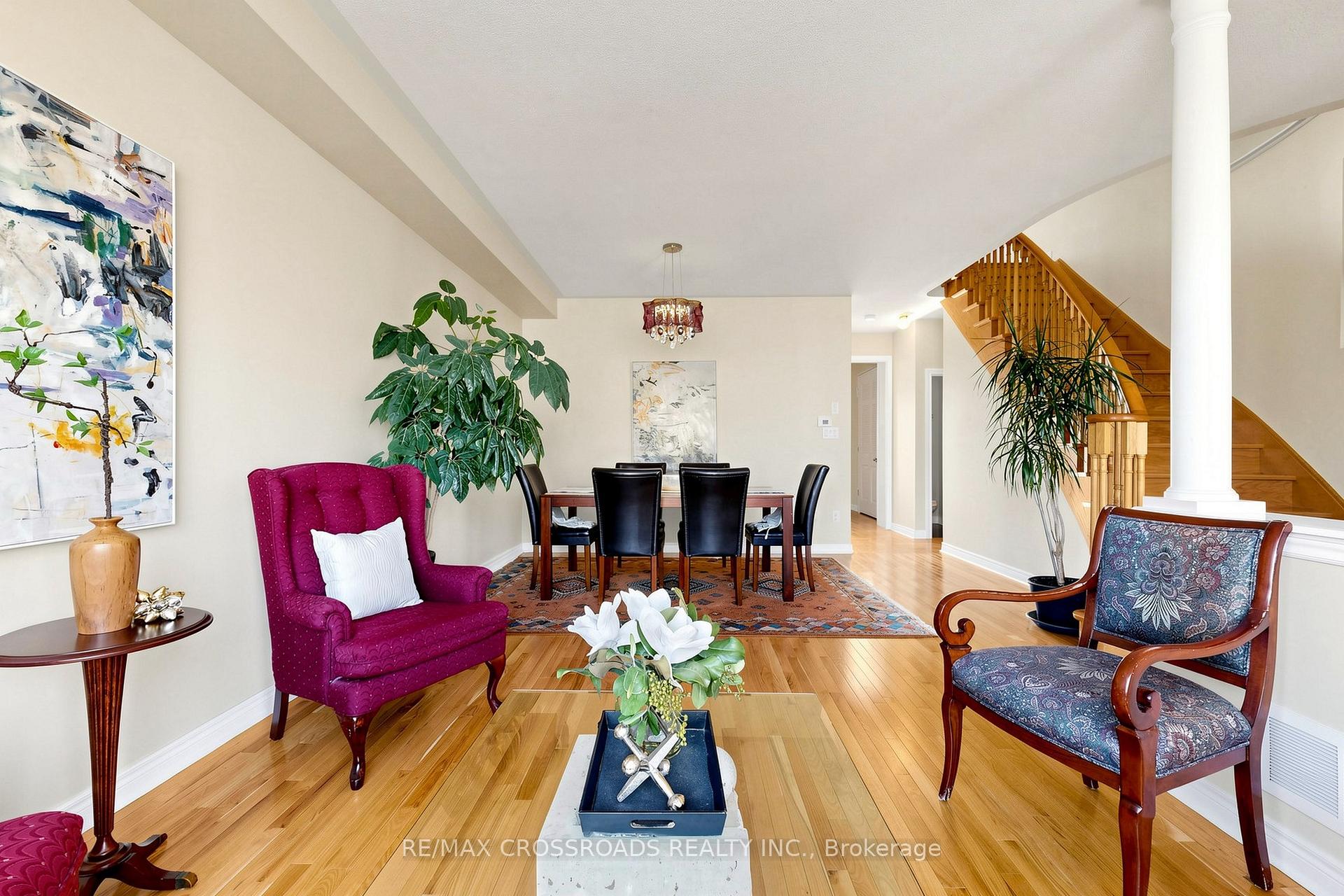 Photo 7 of 334 Williamson Road, Markham, Greensborough — HOMEH