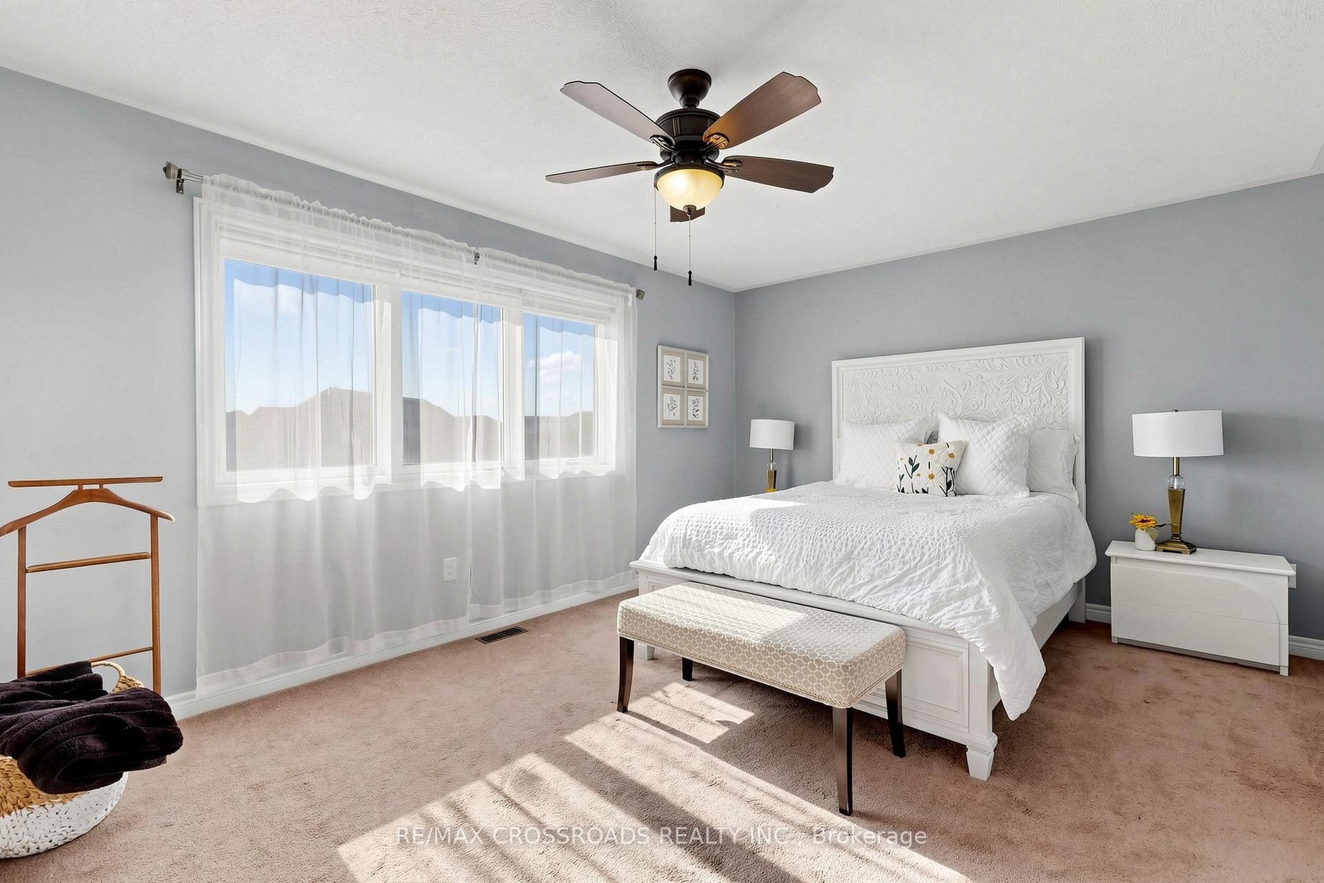 Photo 17 of 334 Williamson Road, Markham, Greensborough — HOMEH