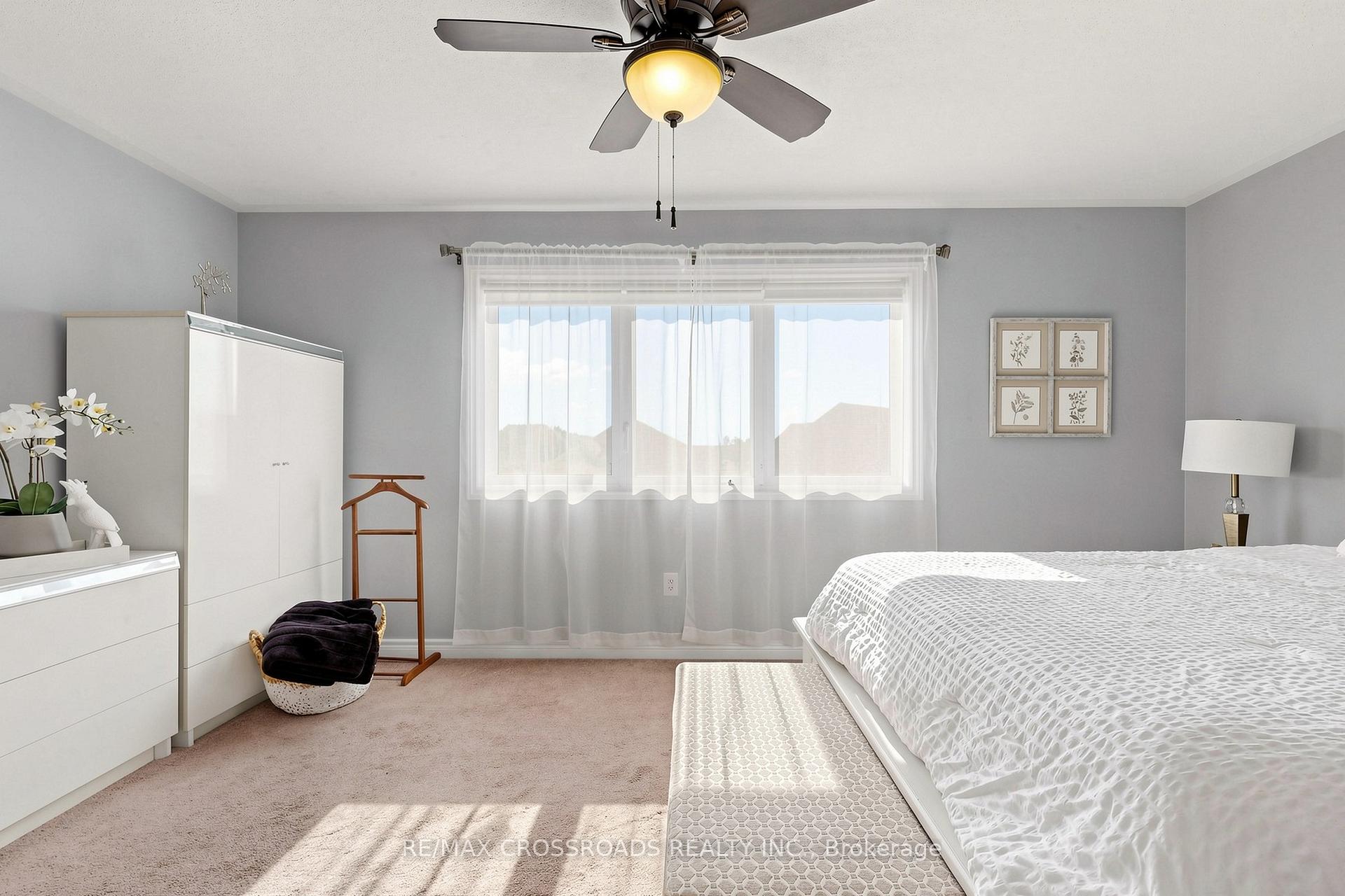 Photo 18 of 334 Williamson Road, Markham, Greensborough — HOMEH