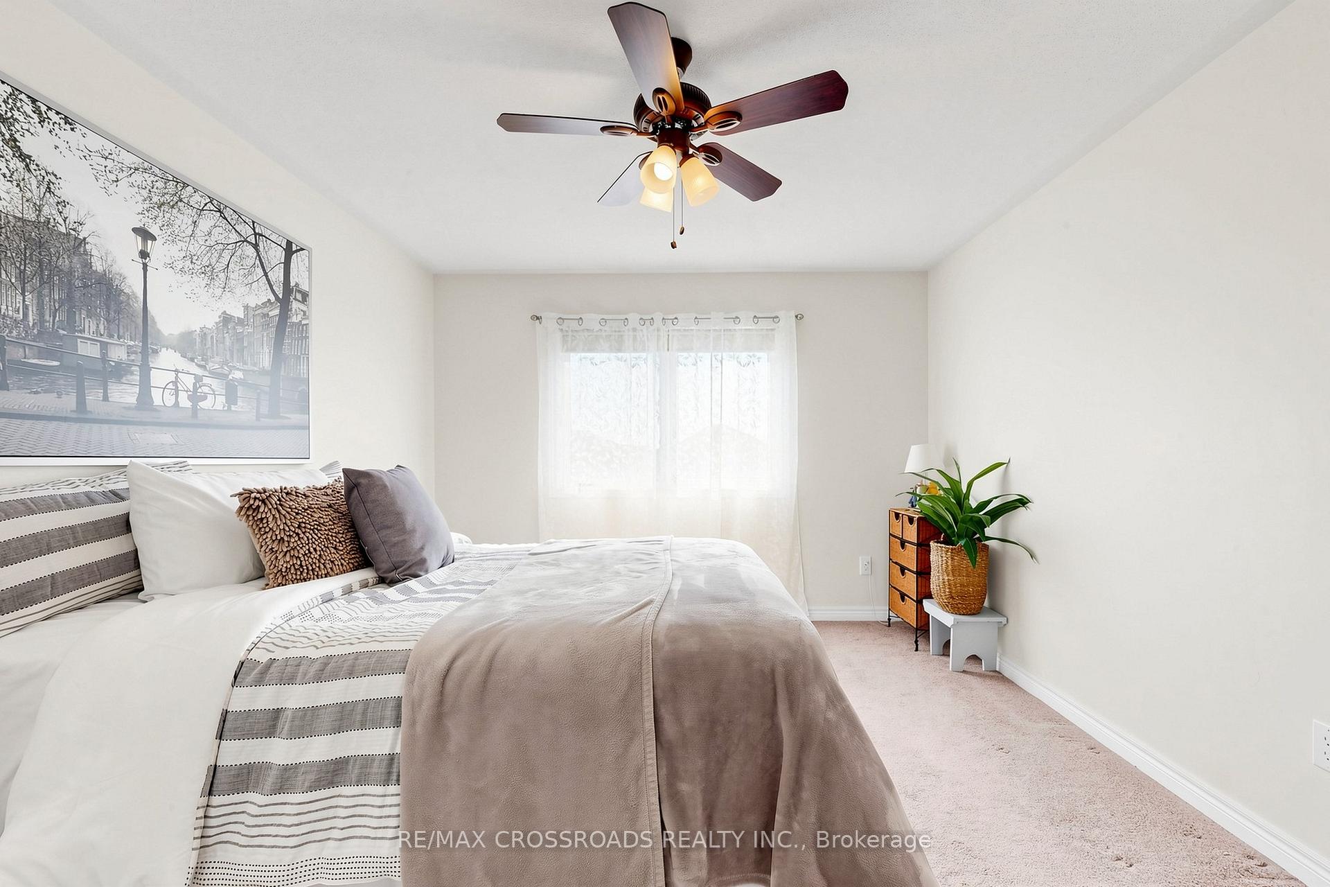 Photo 21 of 334 Williamson Road, Markham, Greensborough — HOMEH