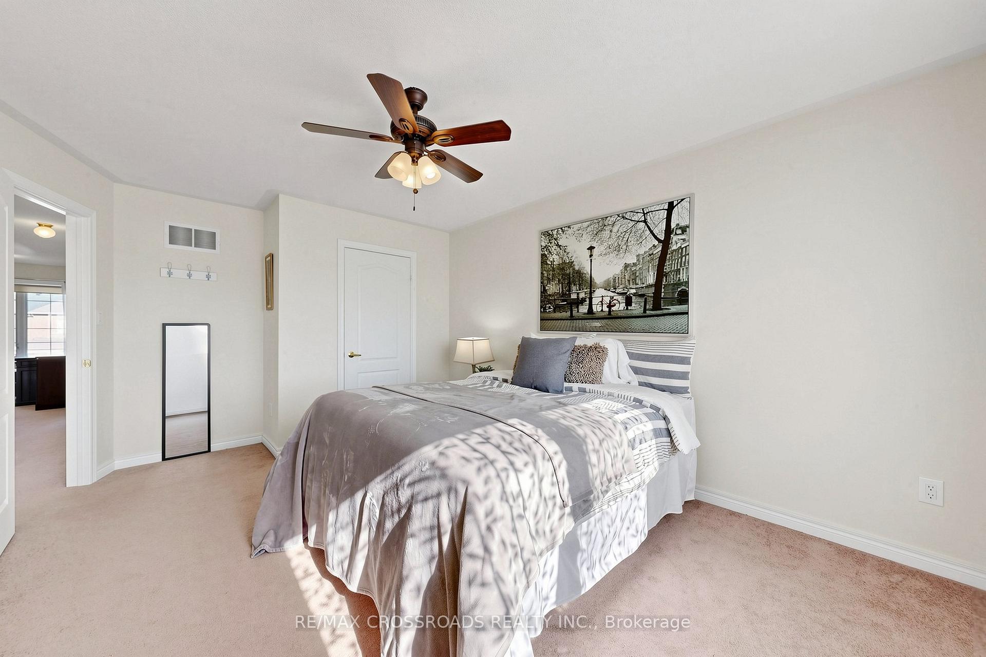 Photo 22 of 334 Williamson Road, Markham, Greensborough — HOMEH