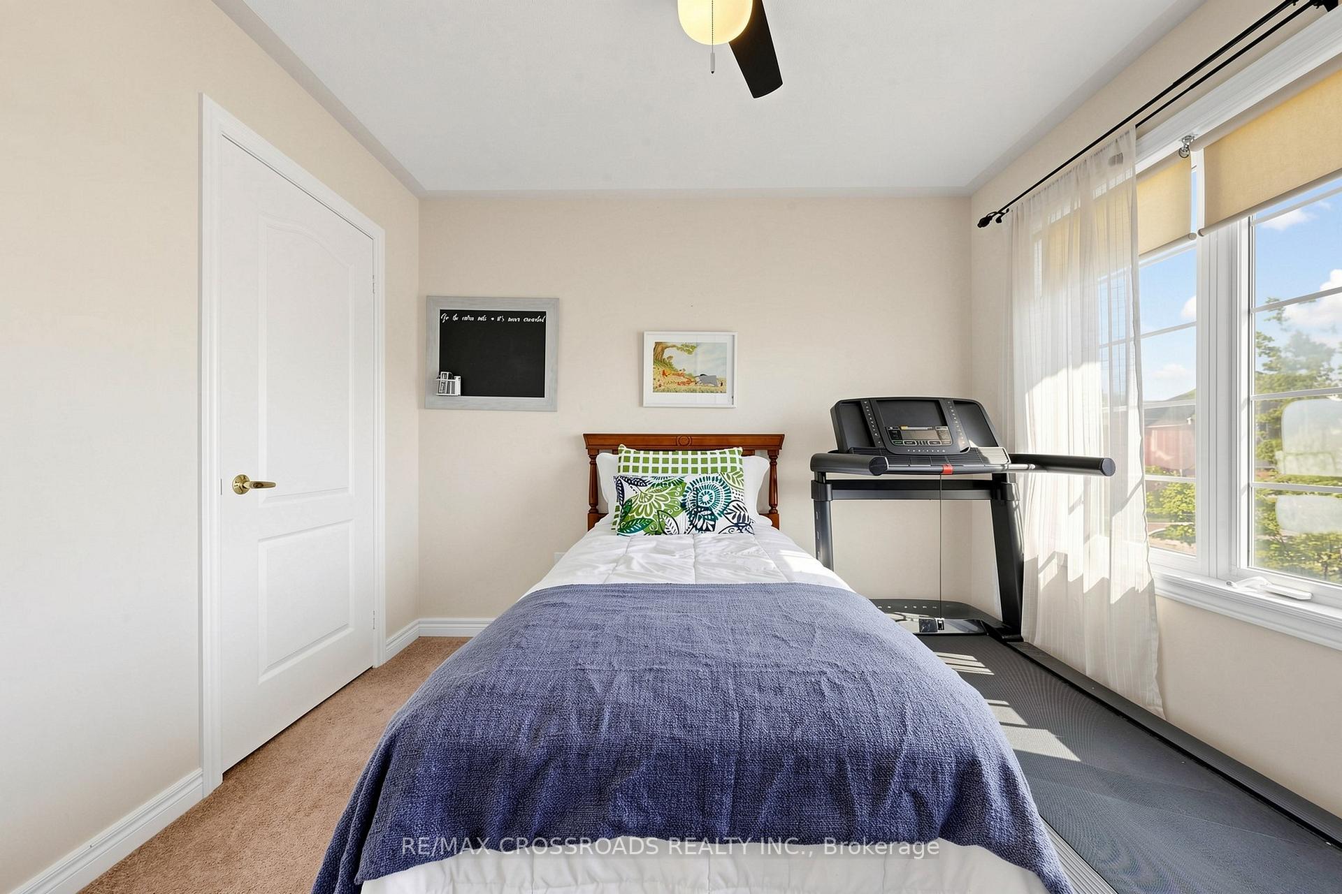 Photo 25 of 334 Williamson Road, Markham, Greensborough — HOMEH