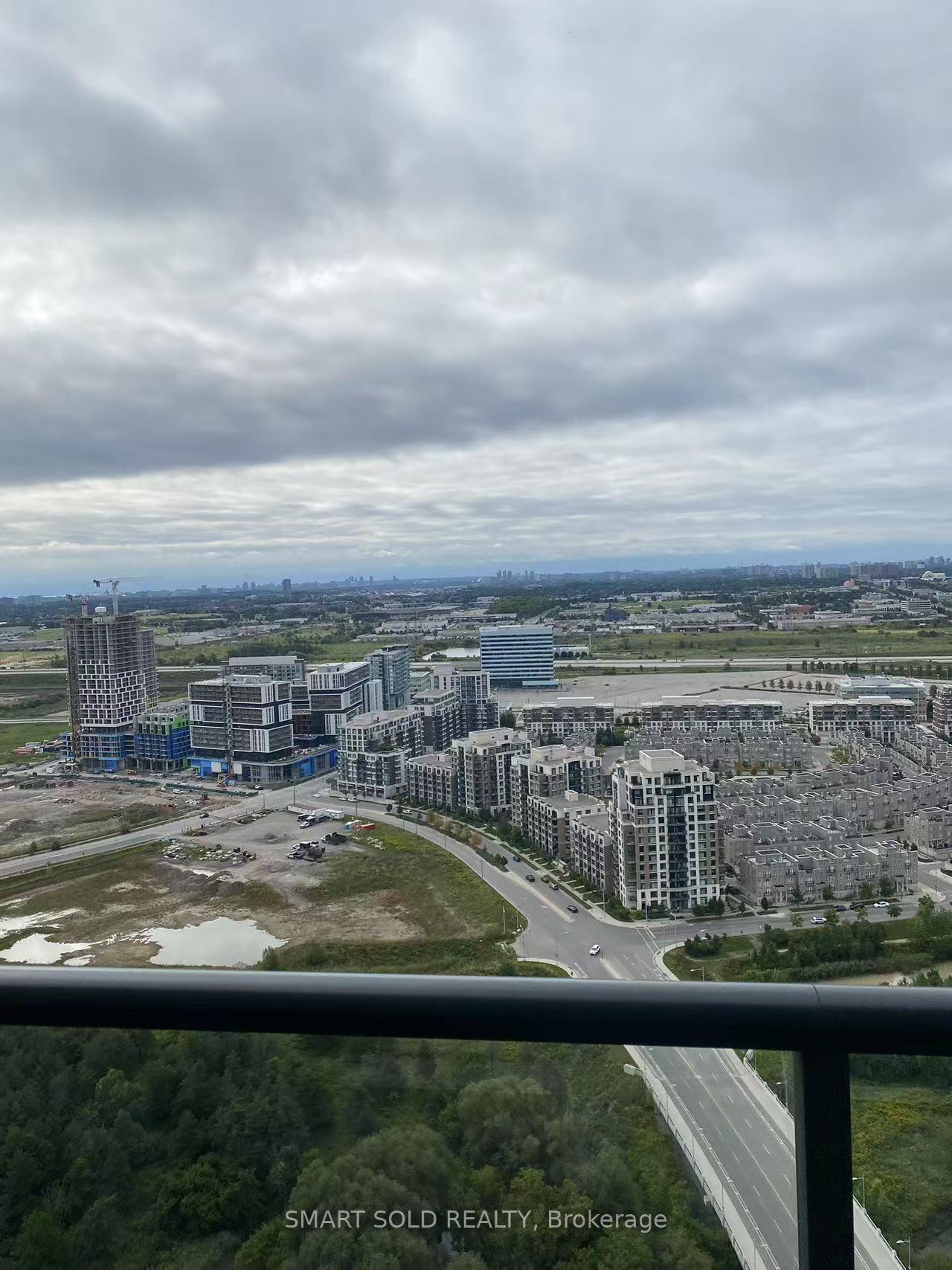 Photo 6 of Unit 4302, 8 Water Walk Drive, Markham, Unionville — HOMEH
