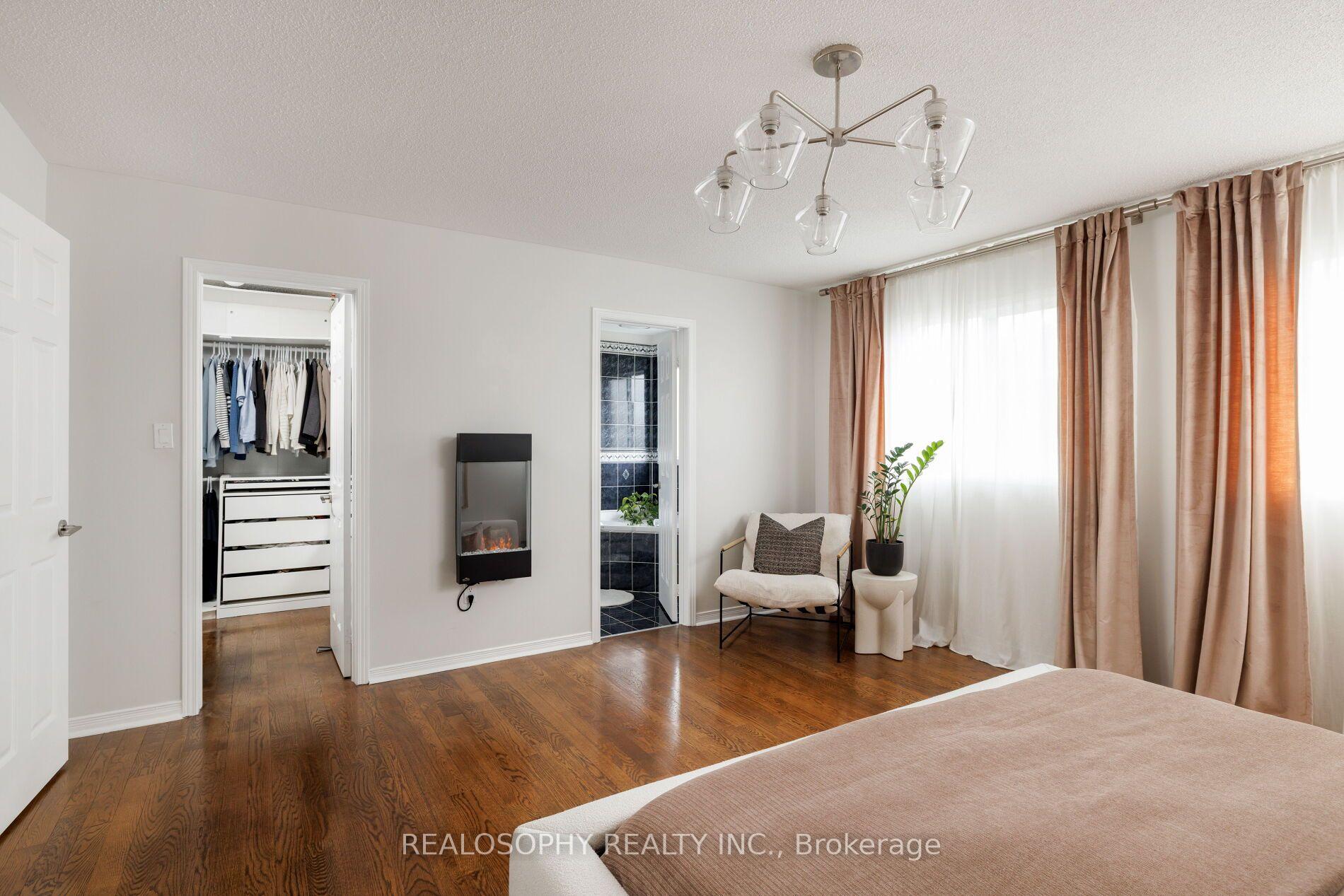 Photo 17 of 55 Dylan Street, Vaughan, Vellore Village — HOMEH