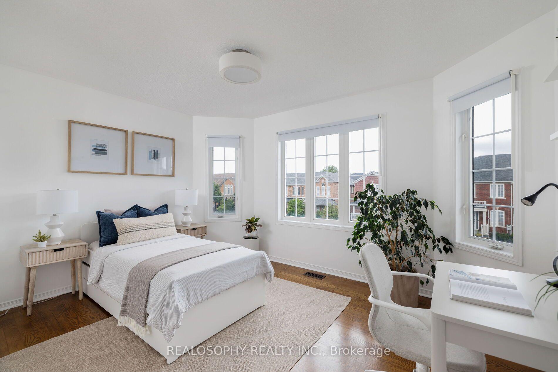Photo 23 of 55 Dylan Street, Vaughan, Vellore Village — HOMEH