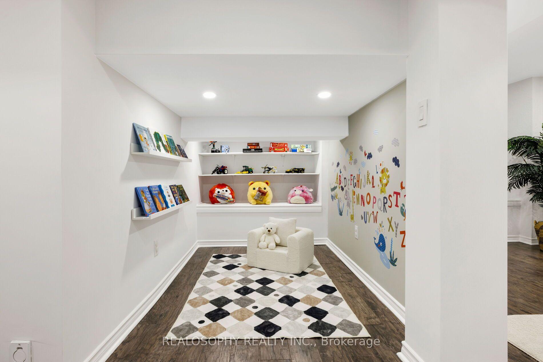 Photo 30 of 55 Dylan Street, Vaughan, Vellore Village — HOMEH