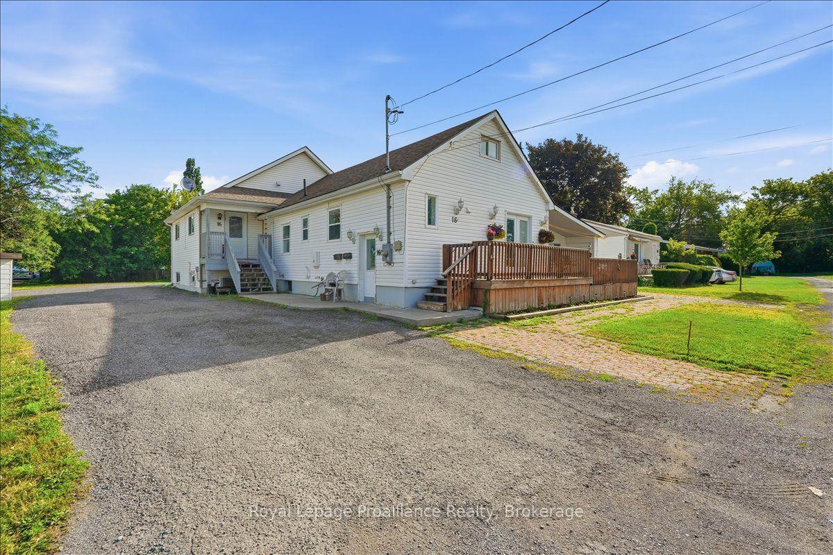 Photo 2 of 16 Graham Street, Belleville, Belleville Ward — HOMEH