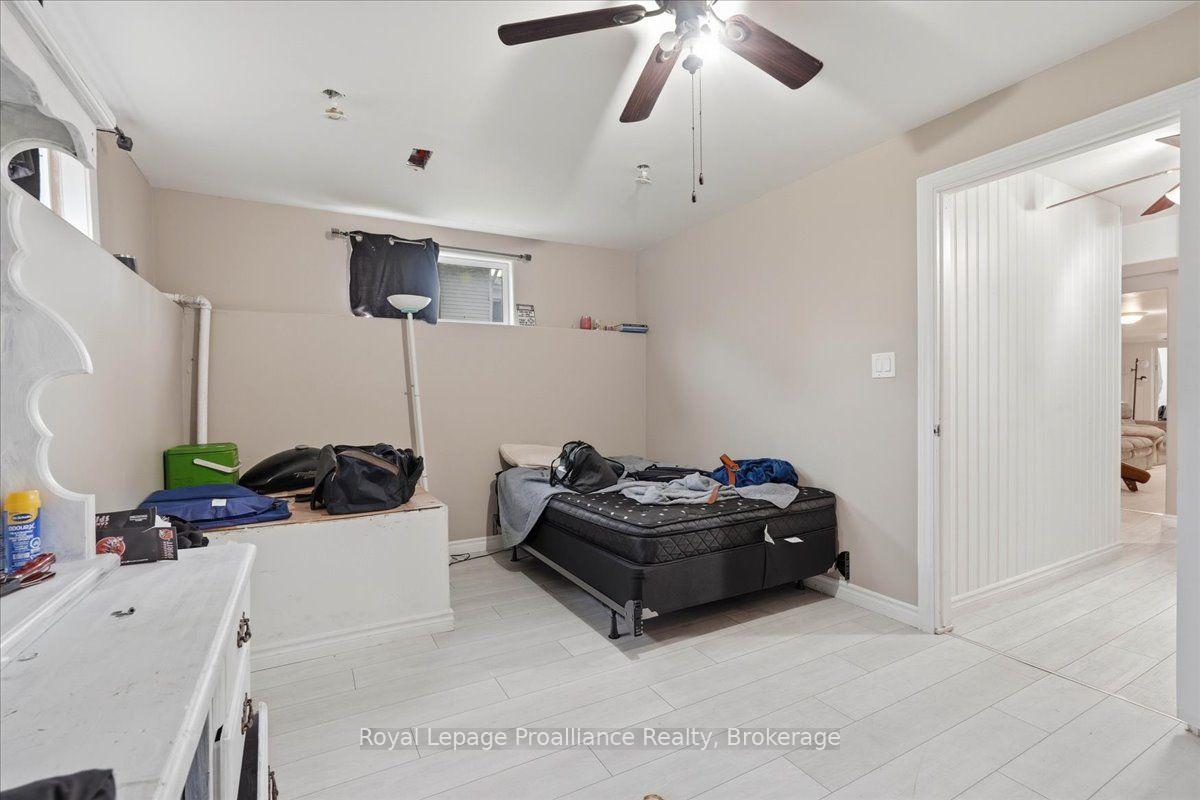 Photo 8 of 16 Graham Street, Belleville, Belleville Ward — HOMEH