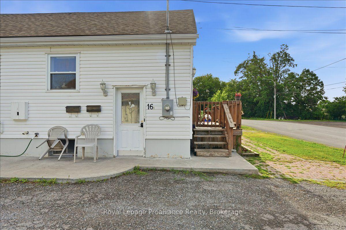 Photo 28 of 16 Graham Street, Belleville, Belleville Ward — HOMEH