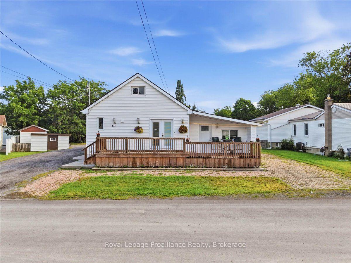Photo 34 of 16 Graham Street, Belleville, Belleville Ward — HOMEH