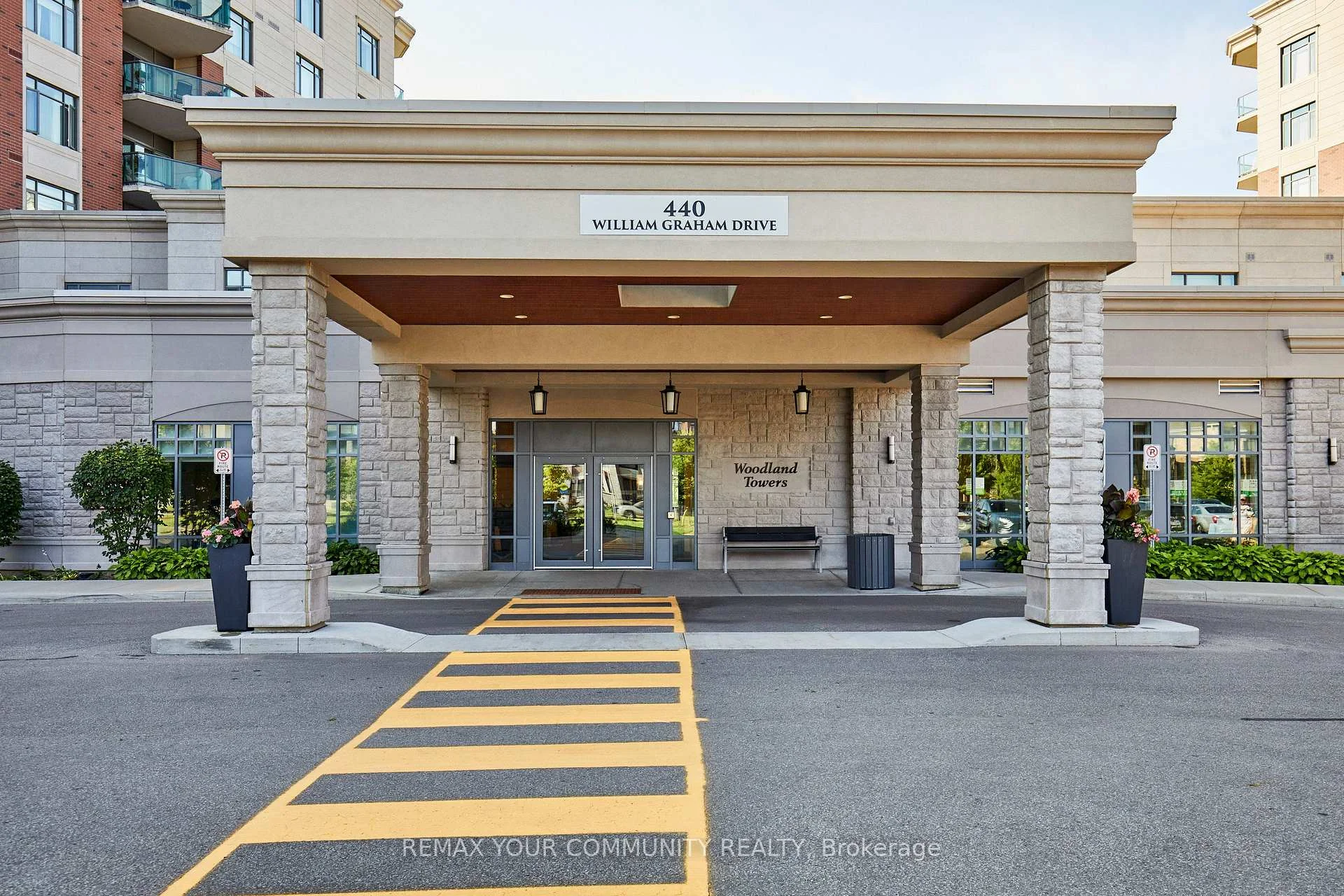 Photo 3 of Unit 511, 440 William Graham Drive, Aurora, Rural Aurora — HOMEH