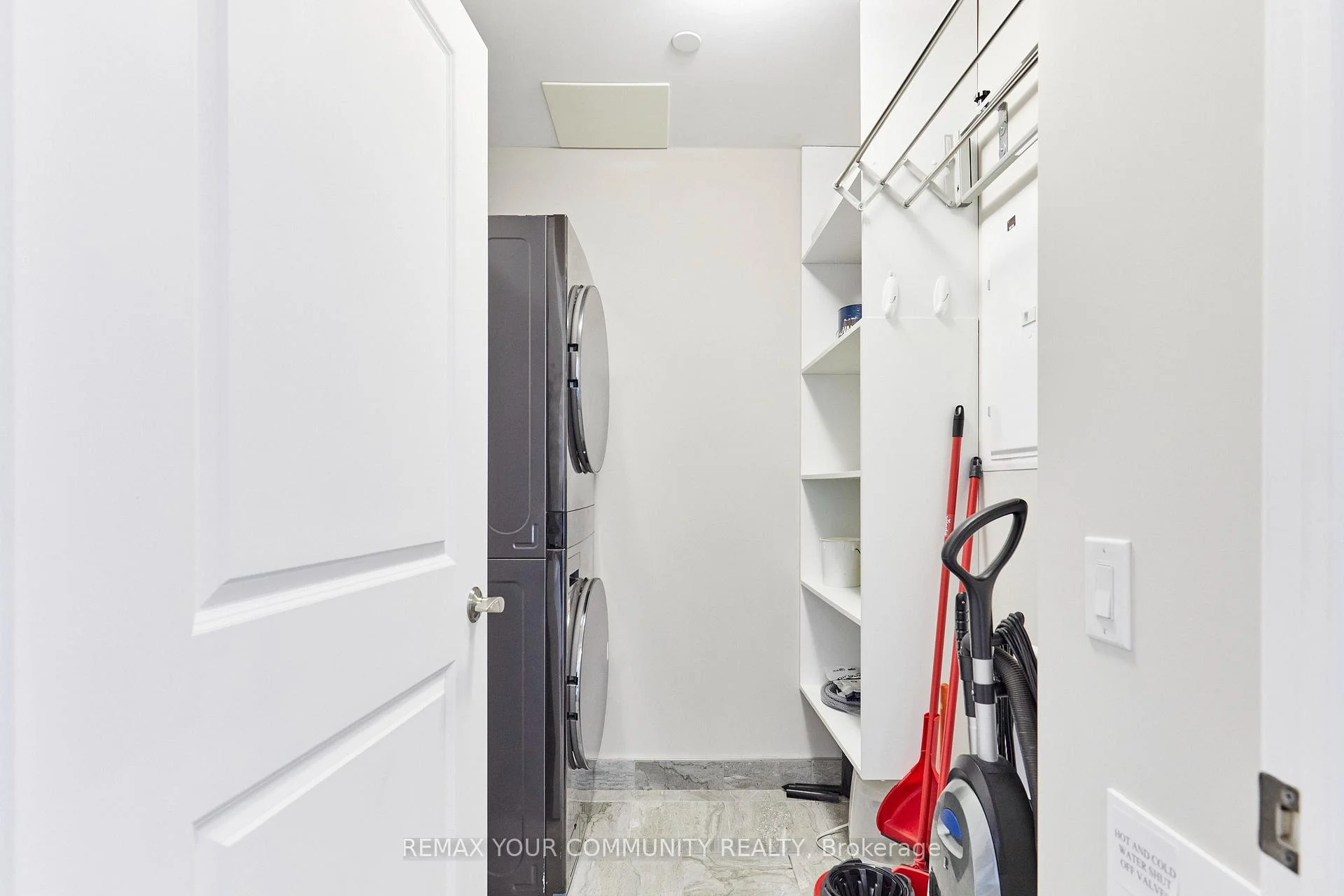 Photo 79 of Unit 511, 440 William Graham Drive, Aurora, Rural Aurora — HOMEH