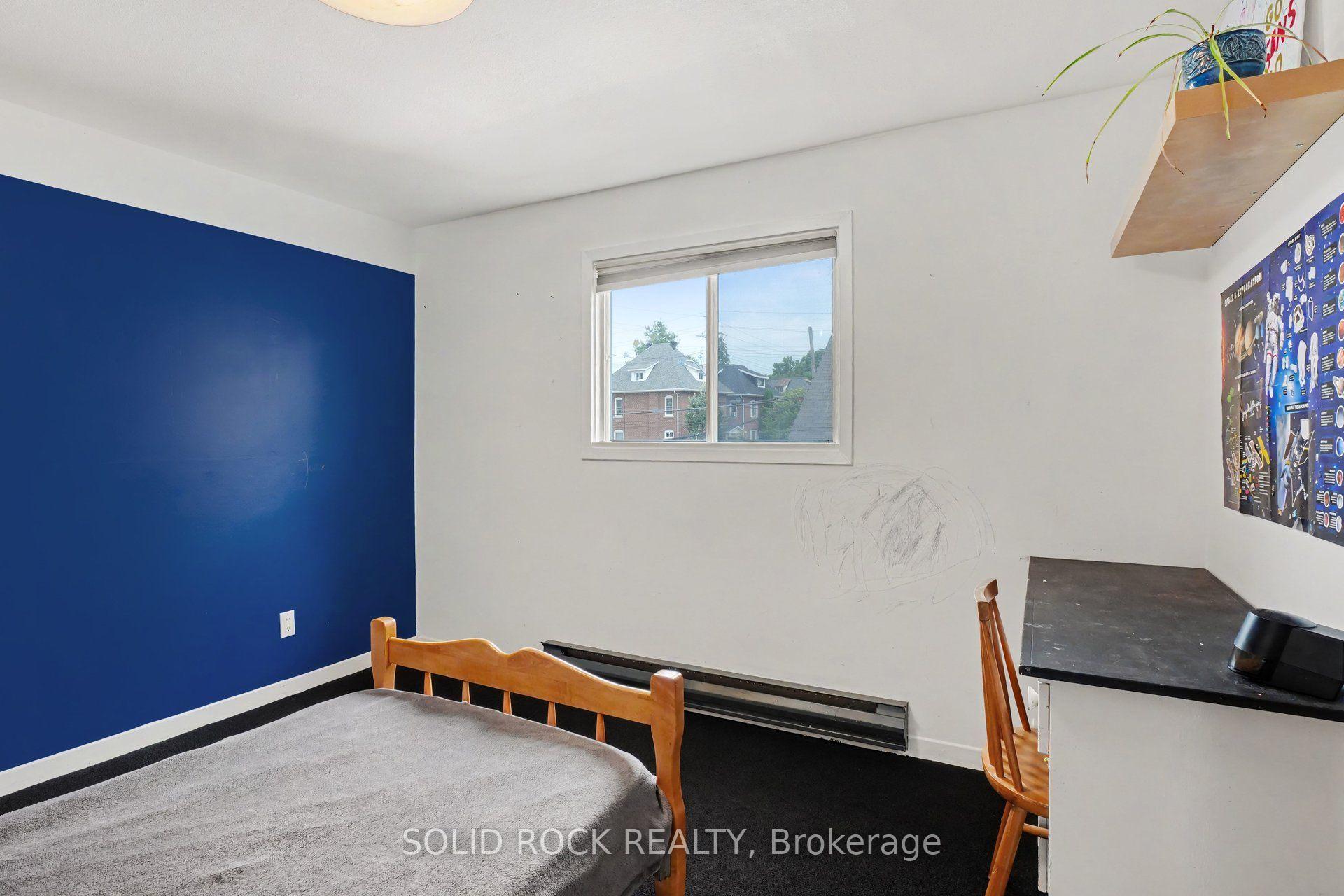 Photo 22 of 211 Bell Street, Arnprior, Arnprior — HOMEH