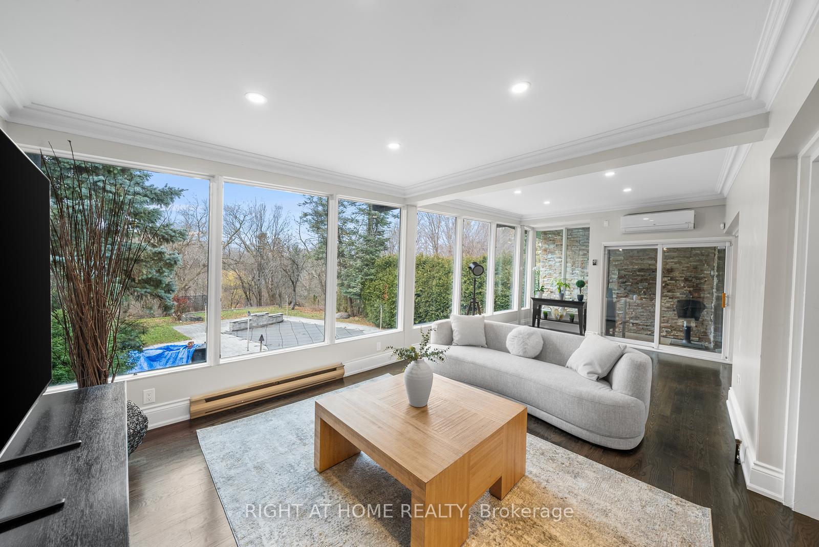 Photo 16 of 40 Heathview Avenue, North York, Bayview Village — HOMEH