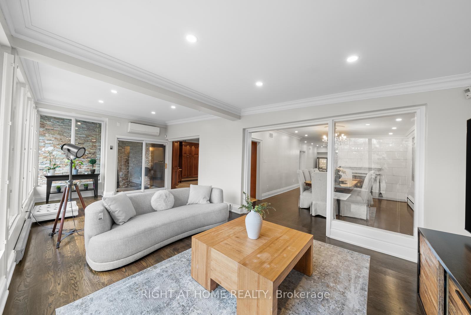 Photo 17 of 40 Heathview Avenue, North York, Bayview Village — HOMEH