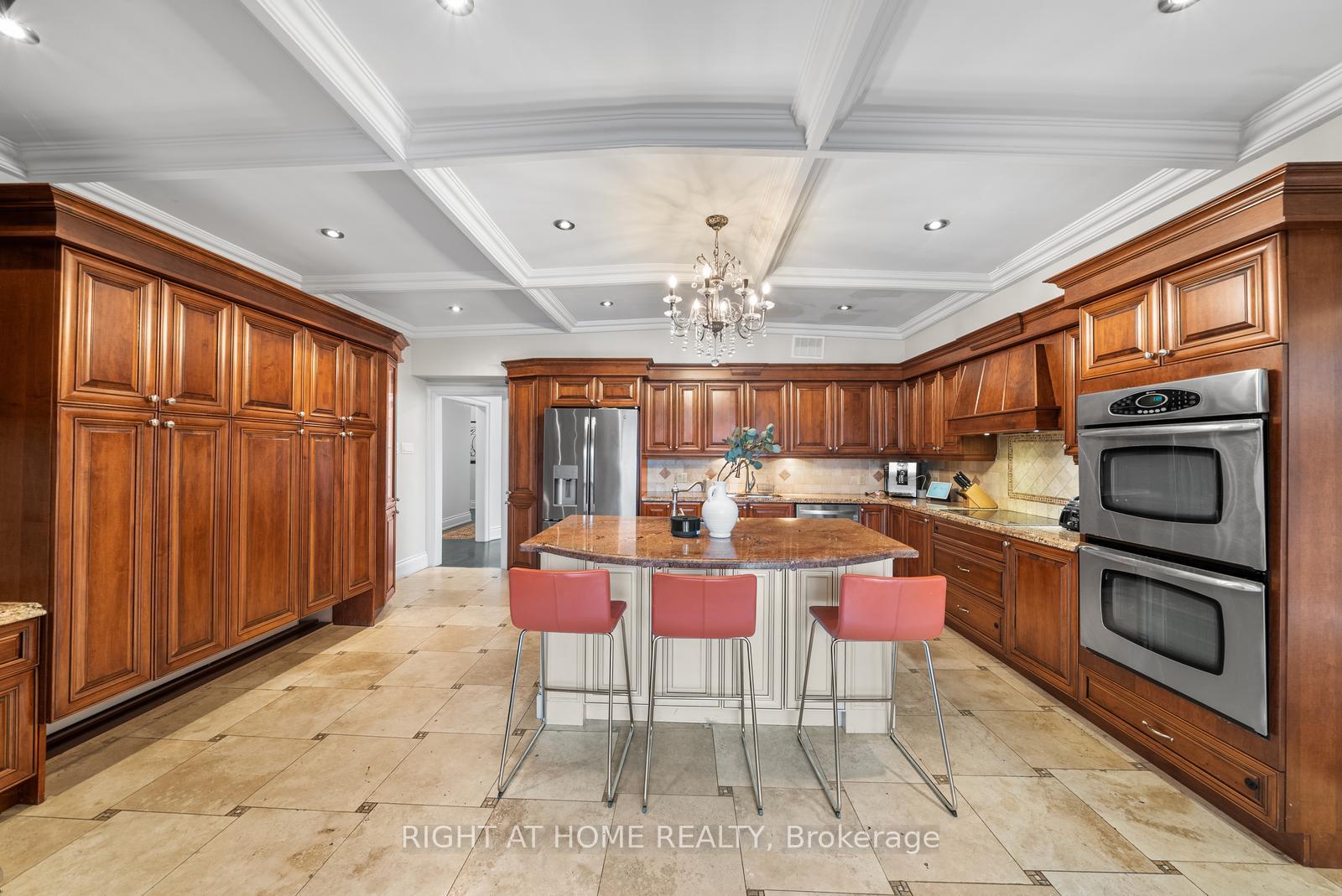 Photo 19 of 40 Heathview Avenue, North York, Bayview Village — HOMEH