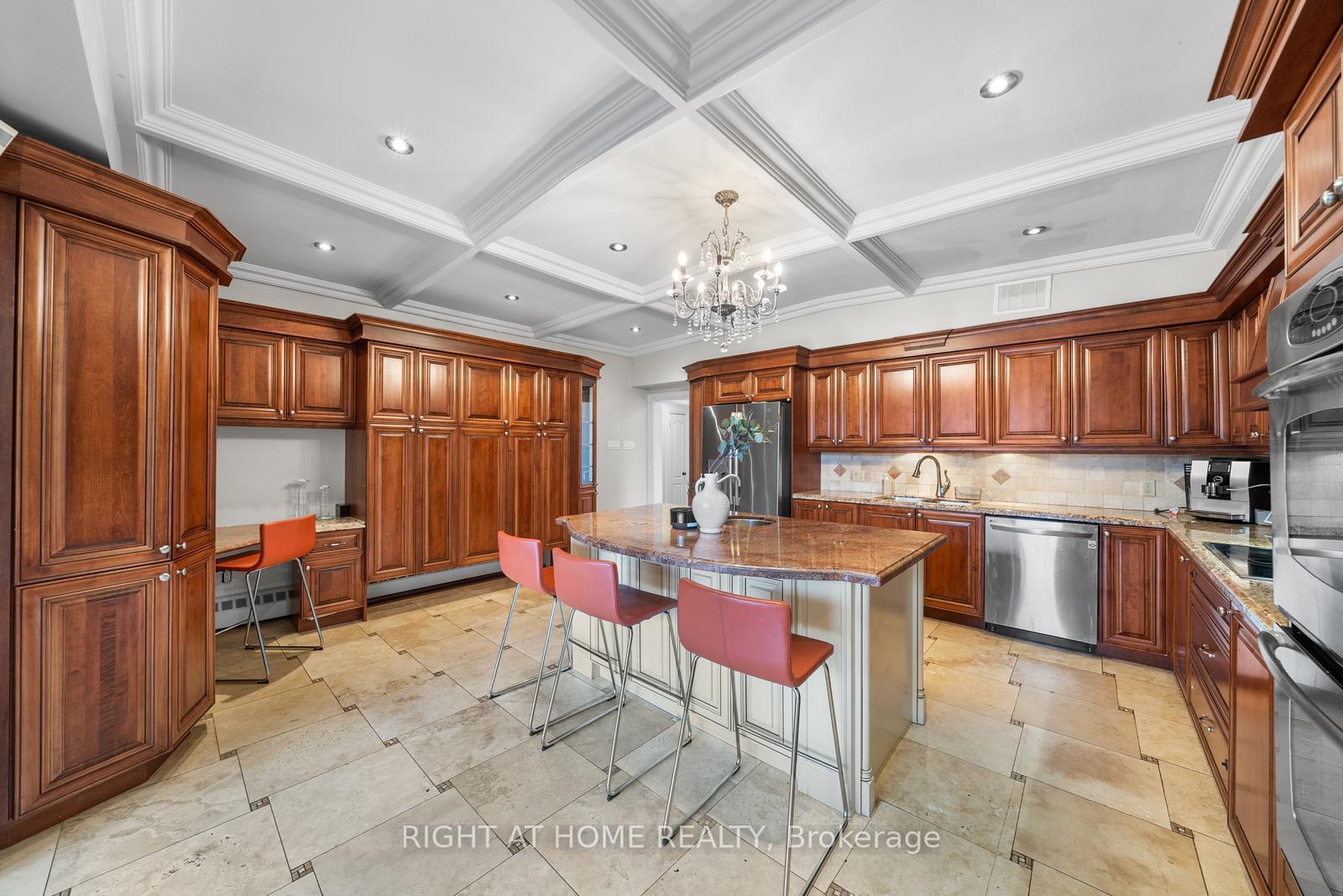 Photo 20 of 40 Heathview Avenue, North York, Bayview Village — HOMEH