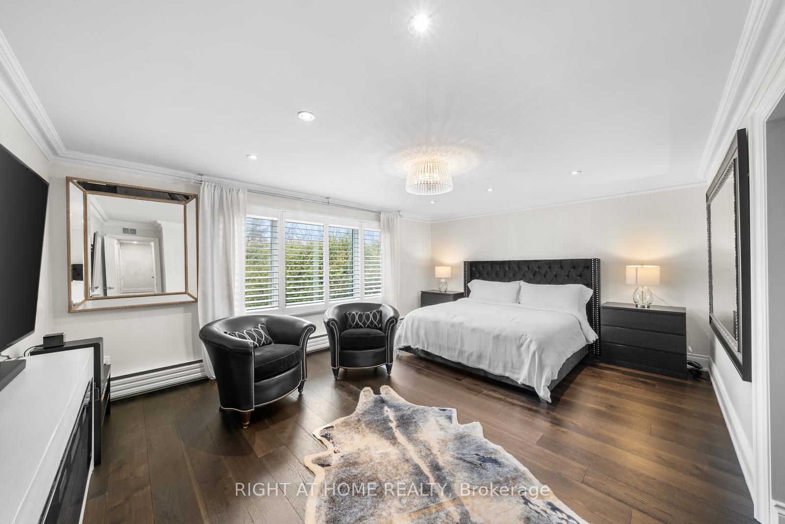 Photo 23 of 40 Heathview Avenue, North York, Bayview Village — HOMEH