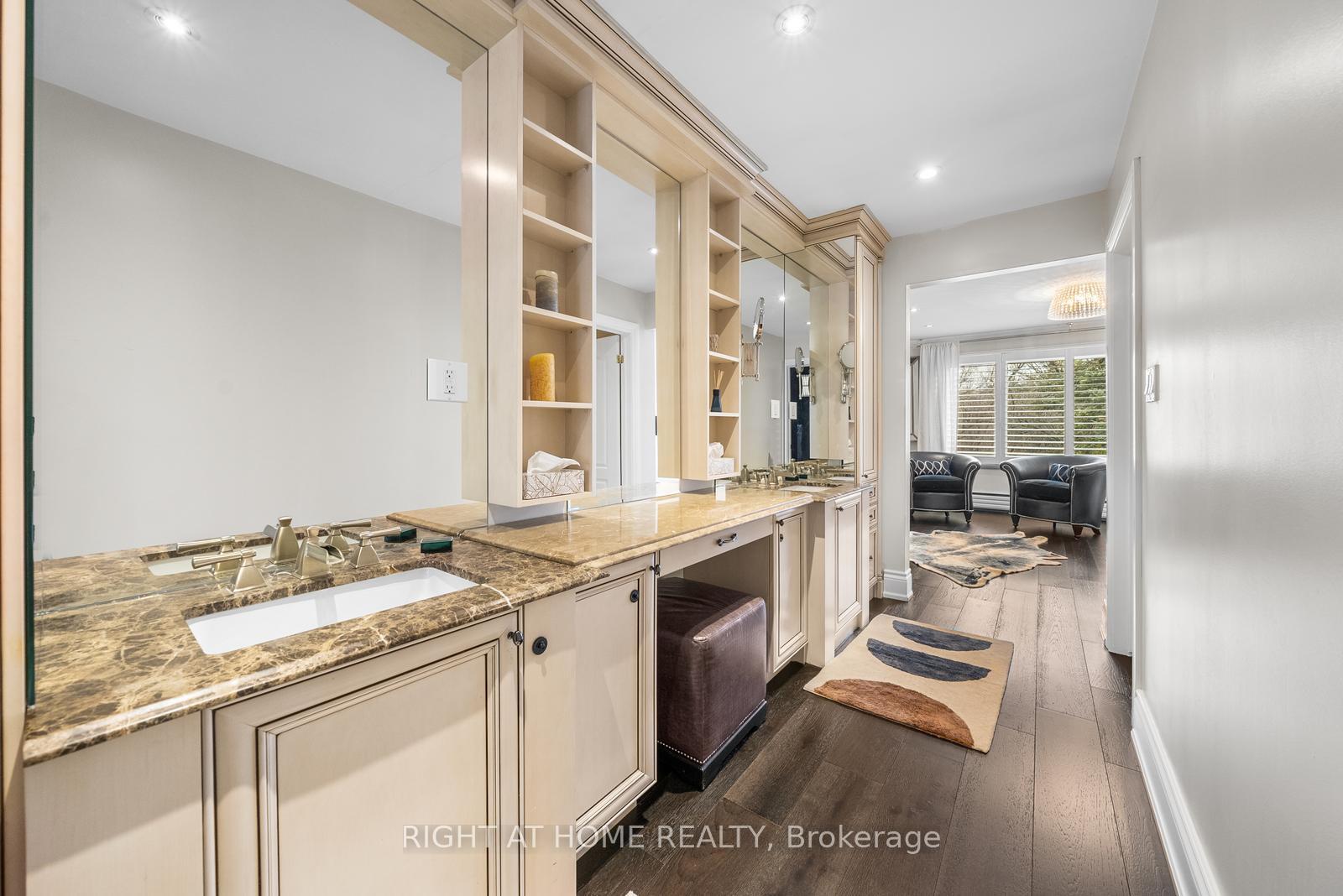 Photo 26 of 40 Heathview Avenue, North York, Bayview Village — HOMEH