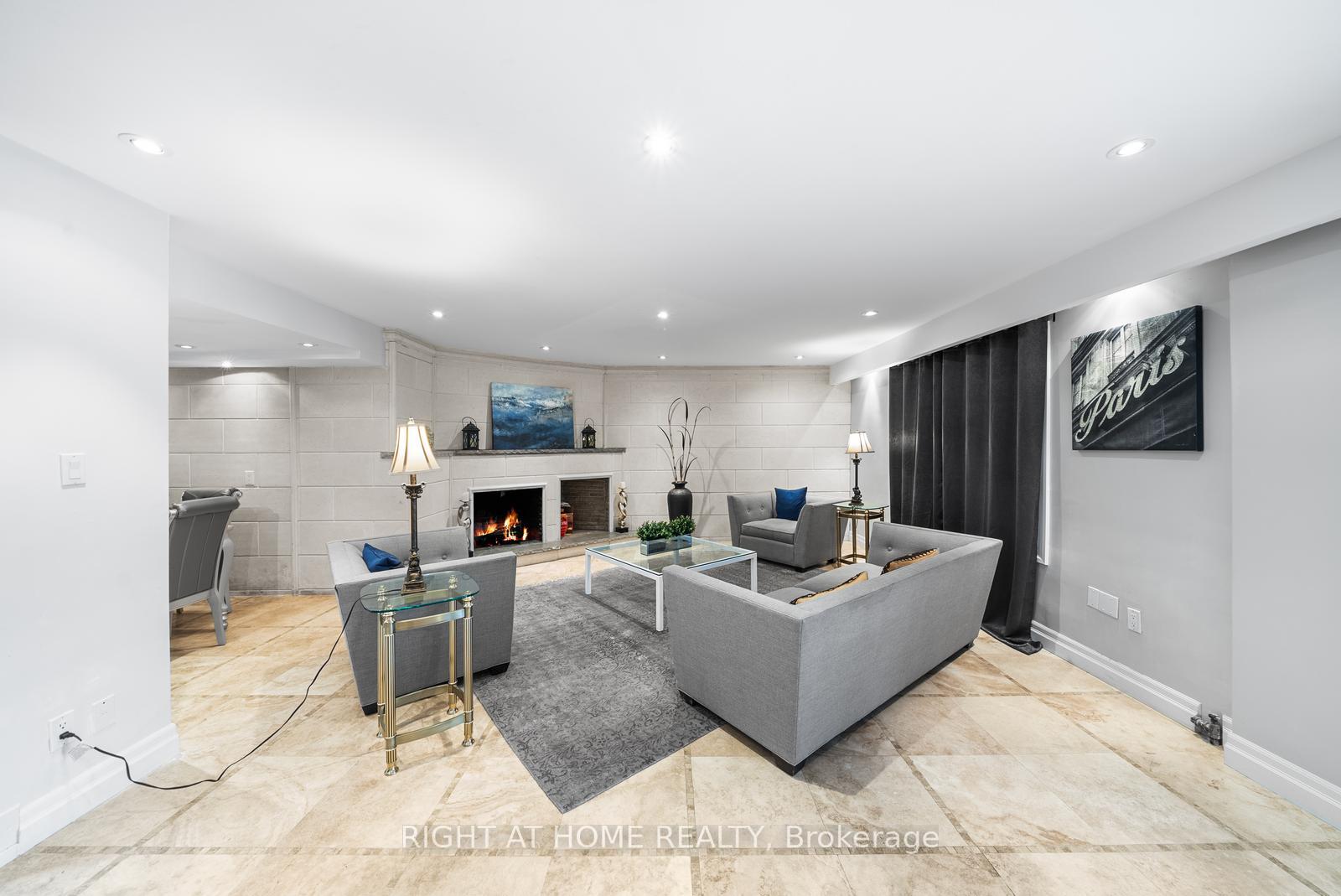 Photo 42 of 40 Heathview Avenue, North York, Bayview Village — HOMEH