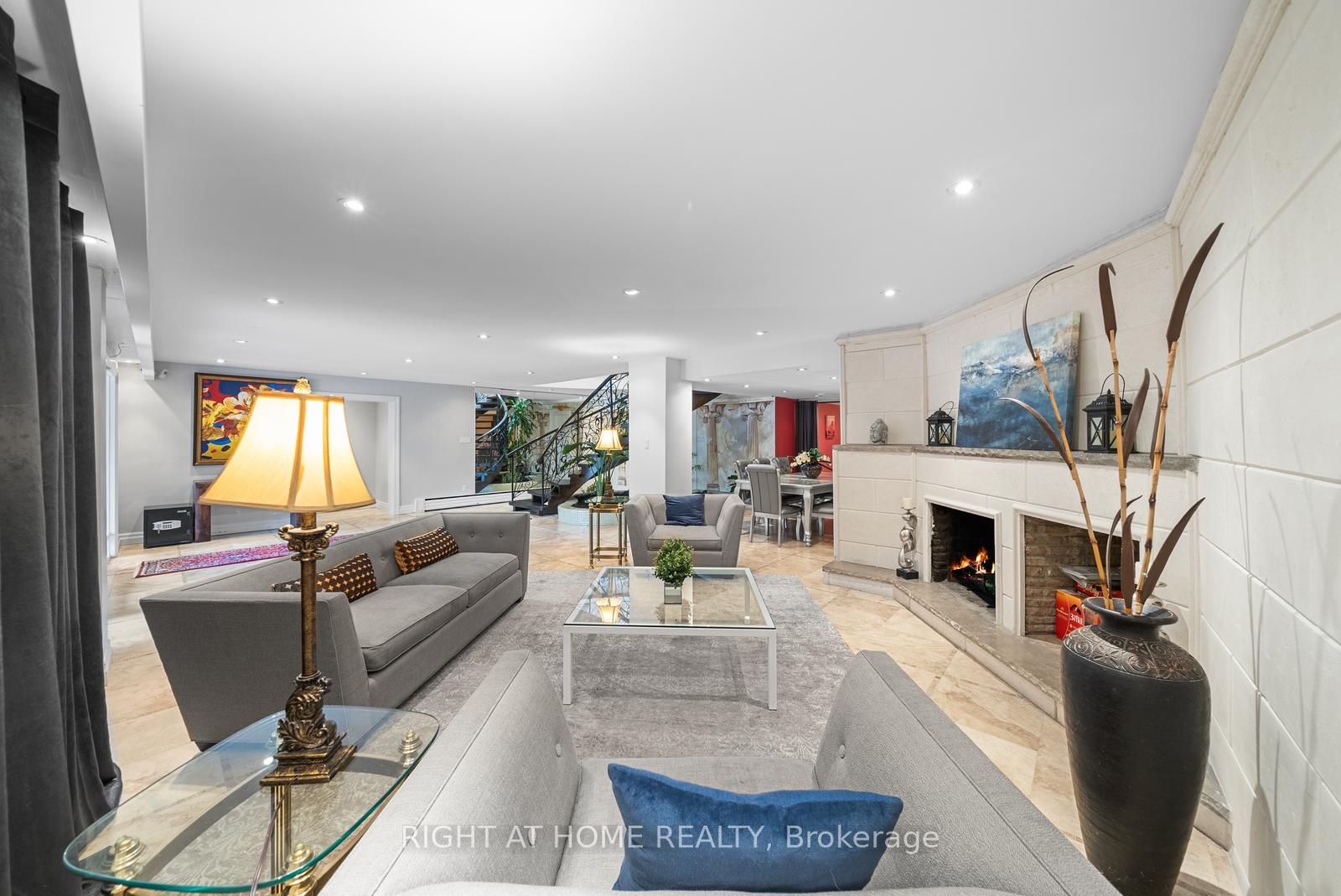 Photo 44 of 40 Heathview Avenue, North York, Bayview Village — HOMEH