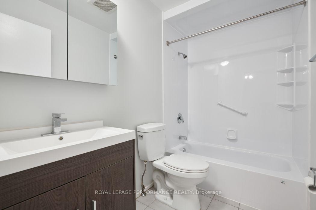 Photo 25 of 67 Ramsgate Private, Ottawa, Mooneys Bay/Riverside Park — HOMEH