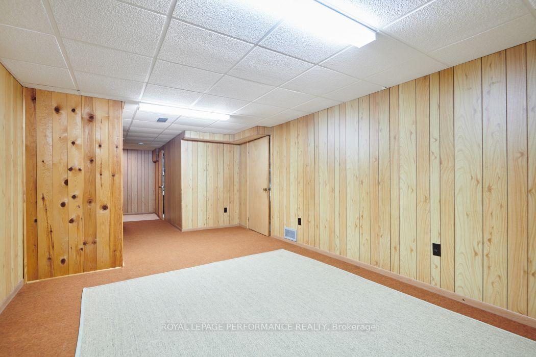 Photo 28 of 67 Ramsgate Private, Ottawa, Mooneys Bay/Riverside Park — HOMEH