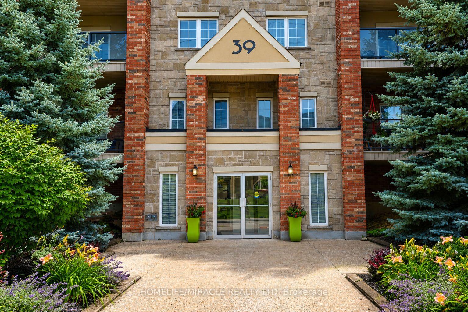 Photo 3 of Unit 312, 39 Ferndale Drive S, Barrie, Ardagh — HOMEH