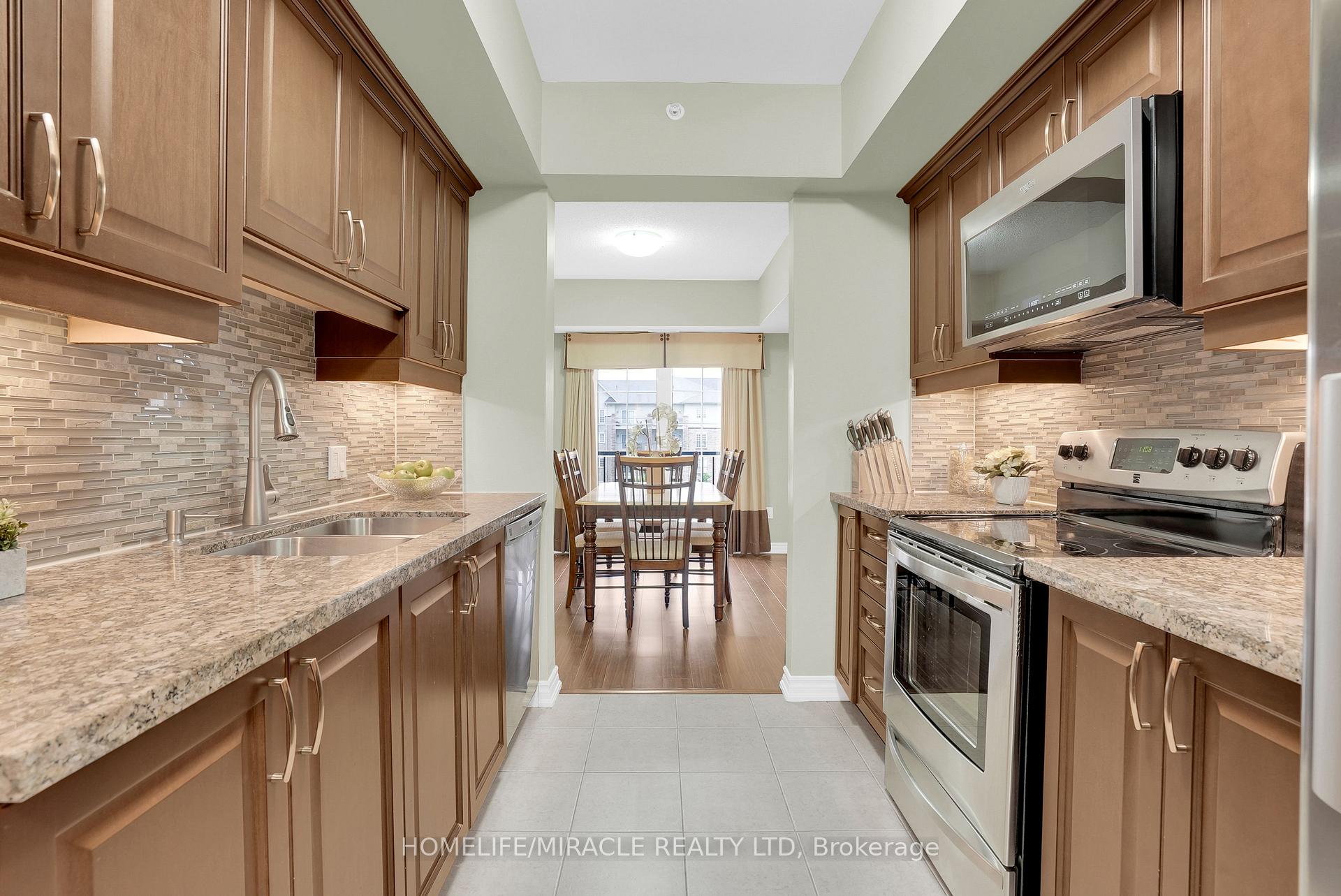 Photo 37 of Unit 312, 39 Ferndale Drive S, Barrie, Ardagh — HOMEH