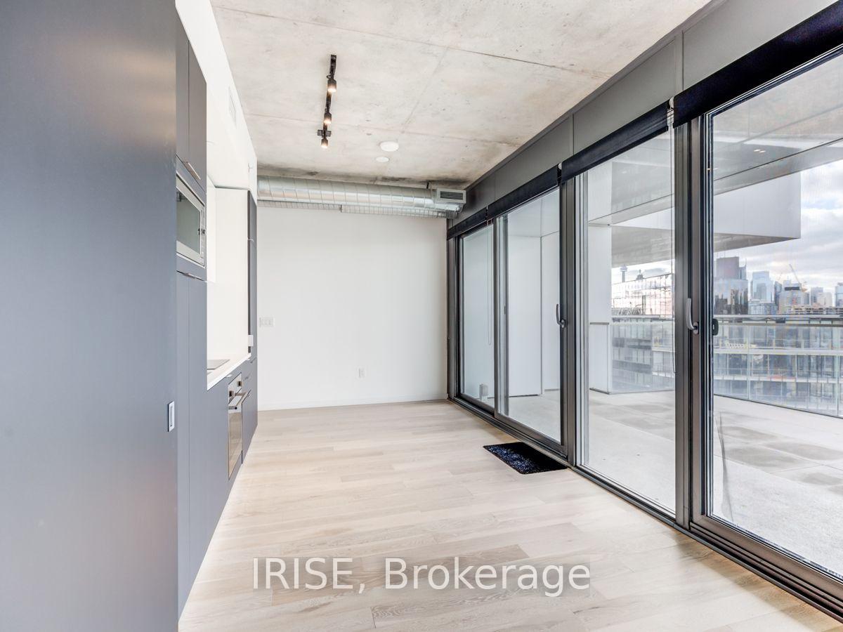 Photo 7 of Unit 1404, 170 Bayview Avenue, Toronto, Waterfront Communities — HOMEH
