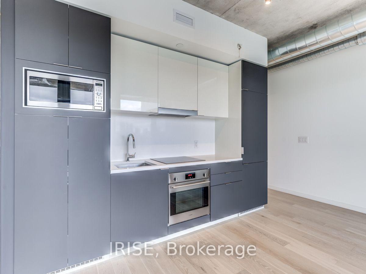 Photo 9 of Unit 1404, 170 Bayview Avenue, Toronto, Waterfront Communities — HOMEH