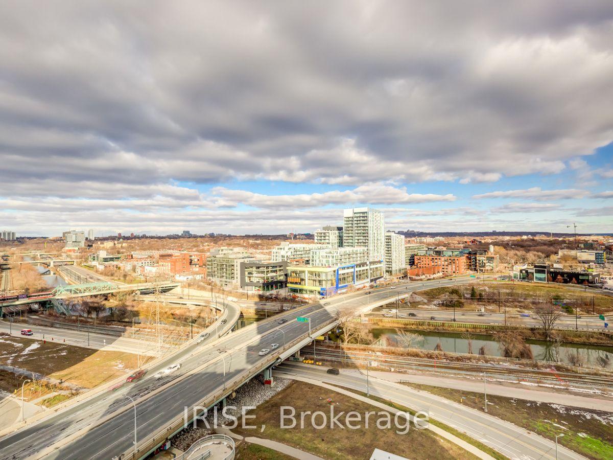 Photo 20 of Unit 1404, 170 Bayview Avenue, Toronto, Waterfront Communities — HOMEH