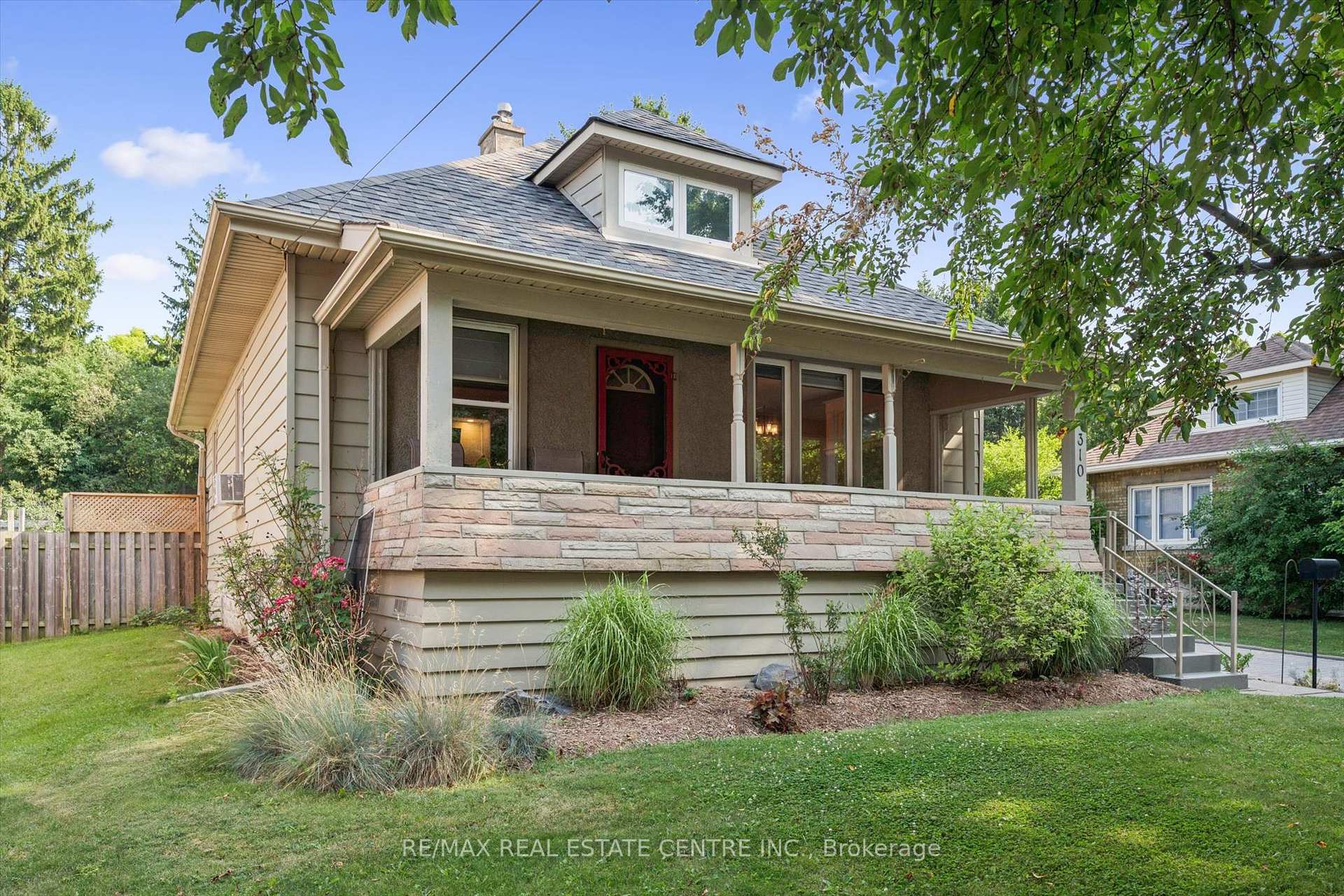 Photo 4 of 310 Kitchener Road, Cambridge, Preston North — HOMEH
