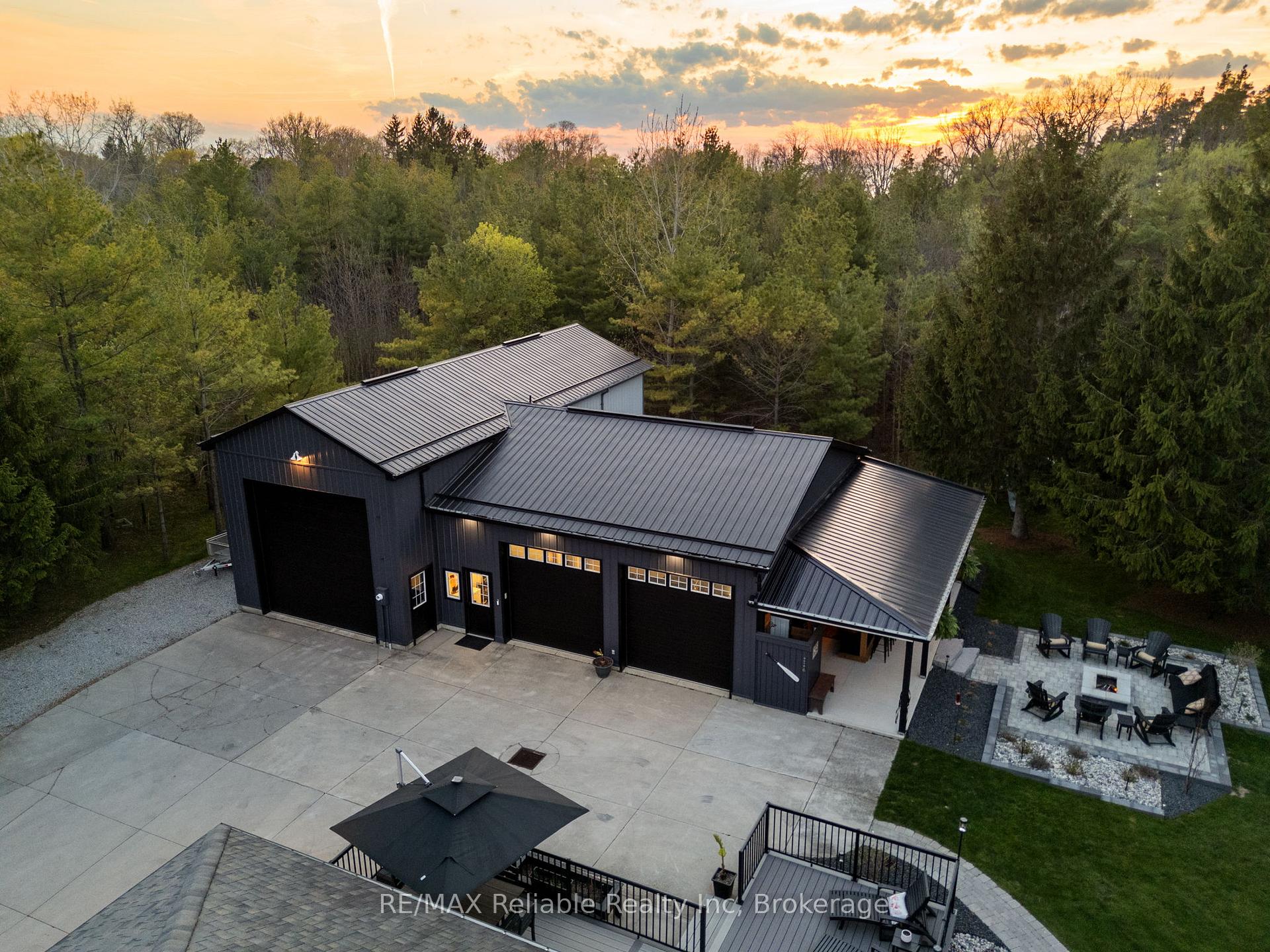 Photo 3 of 71033 Bluewater Highway, South Huron, Stephen — HOMEH