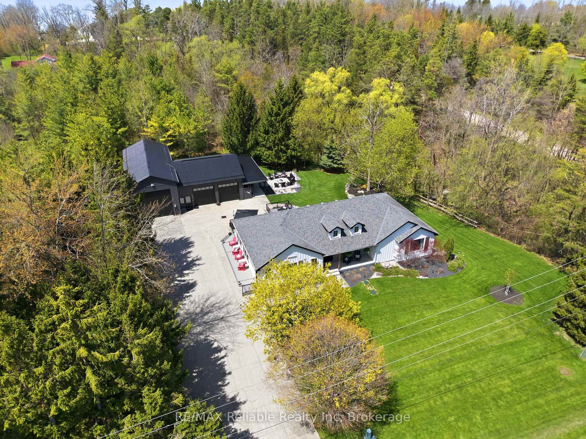 Photo 5 of 71033 Bluewater Highway, South Huron, Stephen — HOMEH