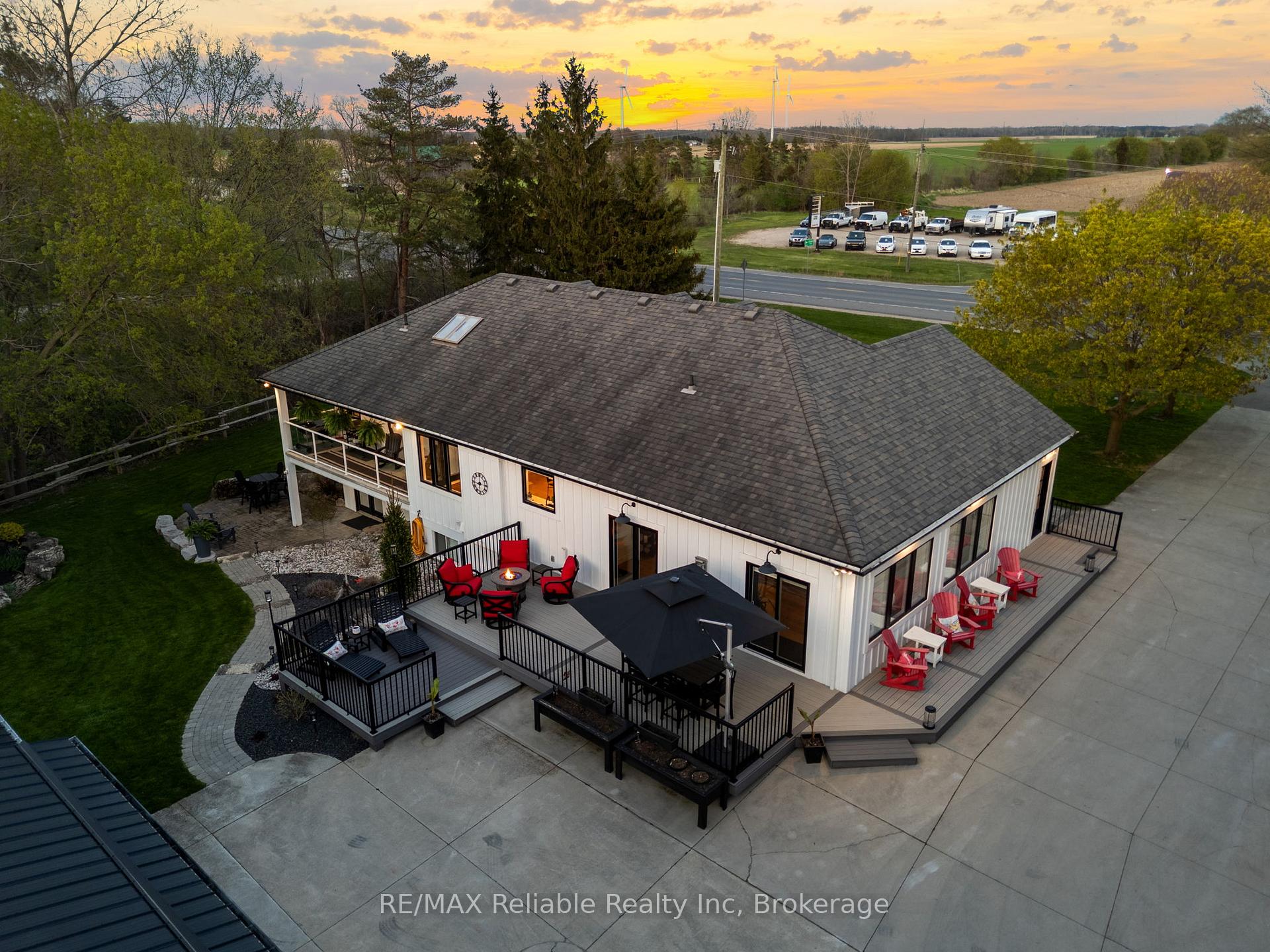 Photo 17 of 71033 Bluewater Highway, South Huron, Stephen — HOMEH