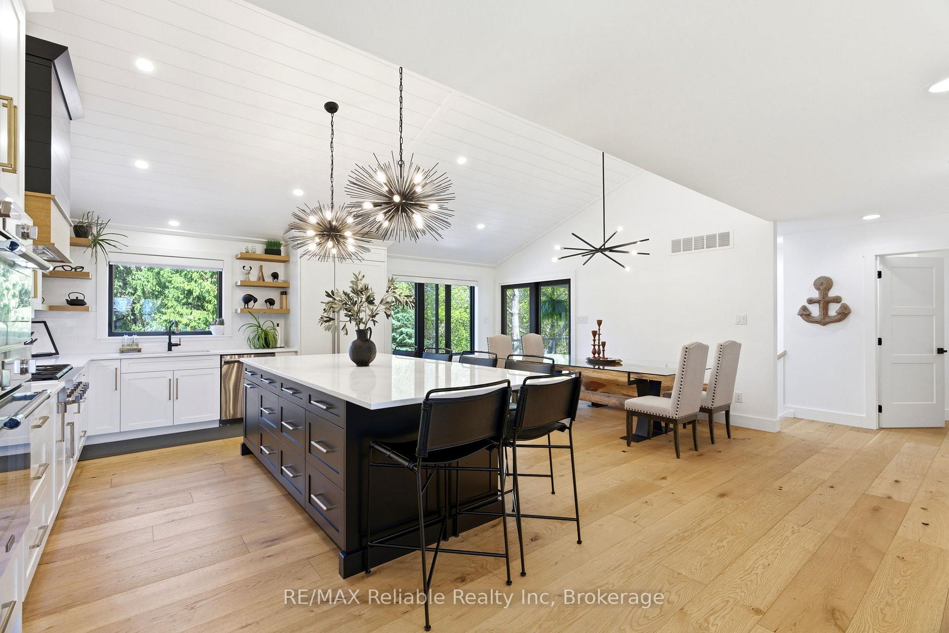 Photo 25 of 71033 Bluewater Highway, South Huron, Stephen — HOMEH