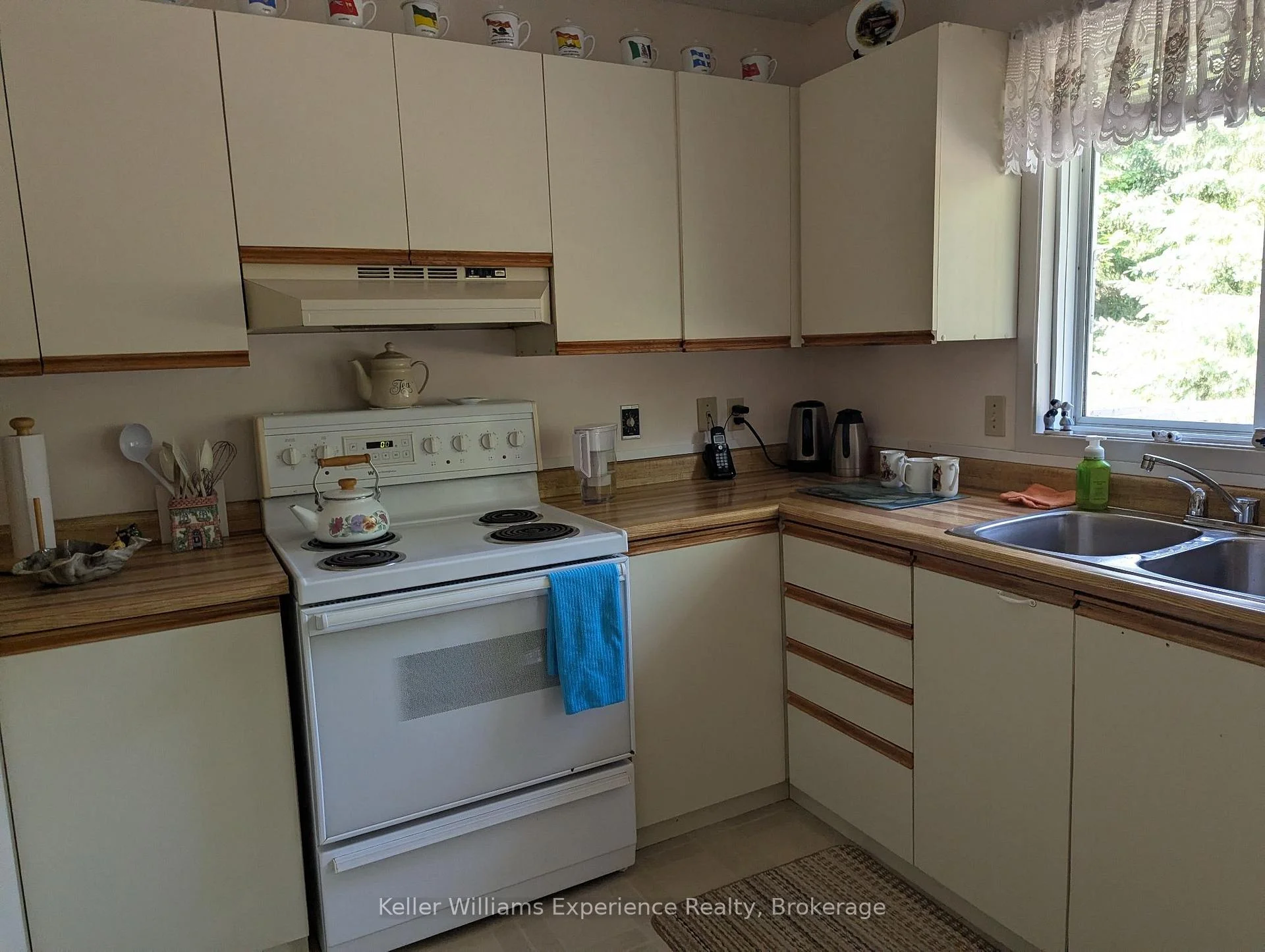 Photo 2 of 141 Meadow Heights Drive, Bracebridge, Monck (Bracebridge) — HOMEH