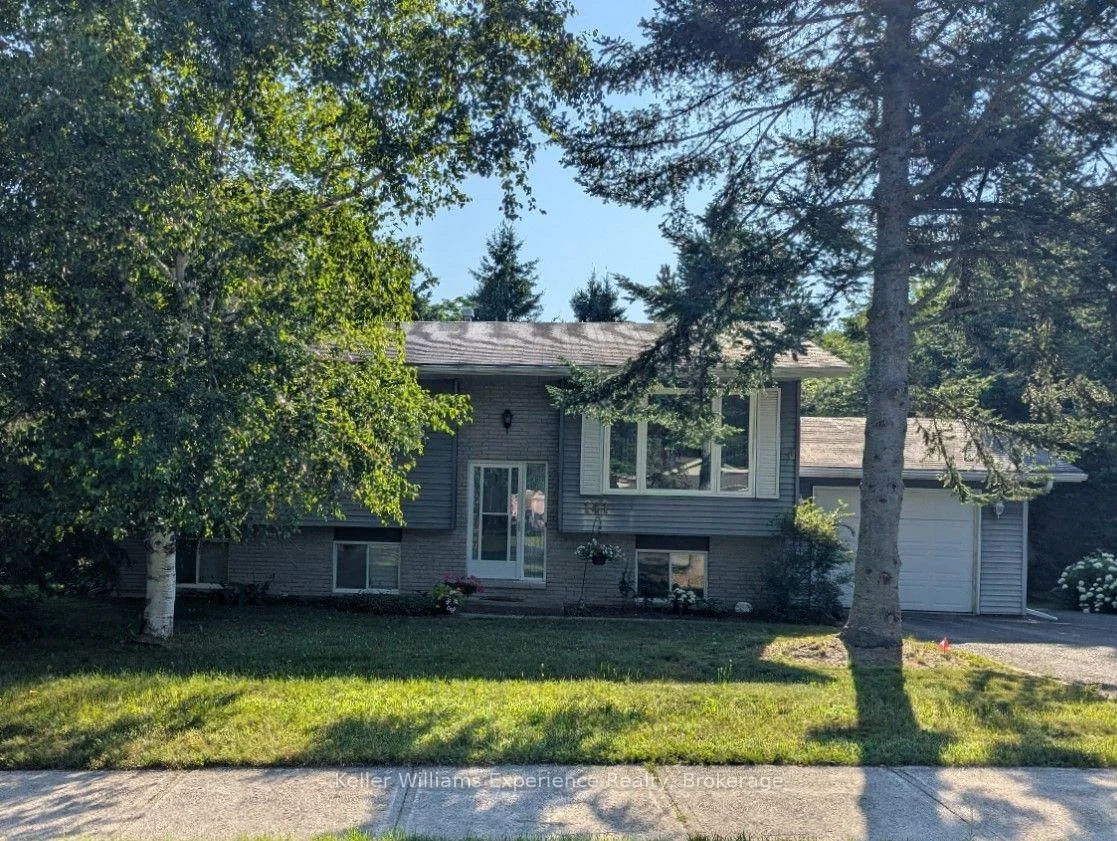 Photo 7 of 141 Meadow Heights Drive, Bracebridge, Monck (Bracebridge) — HOMEH