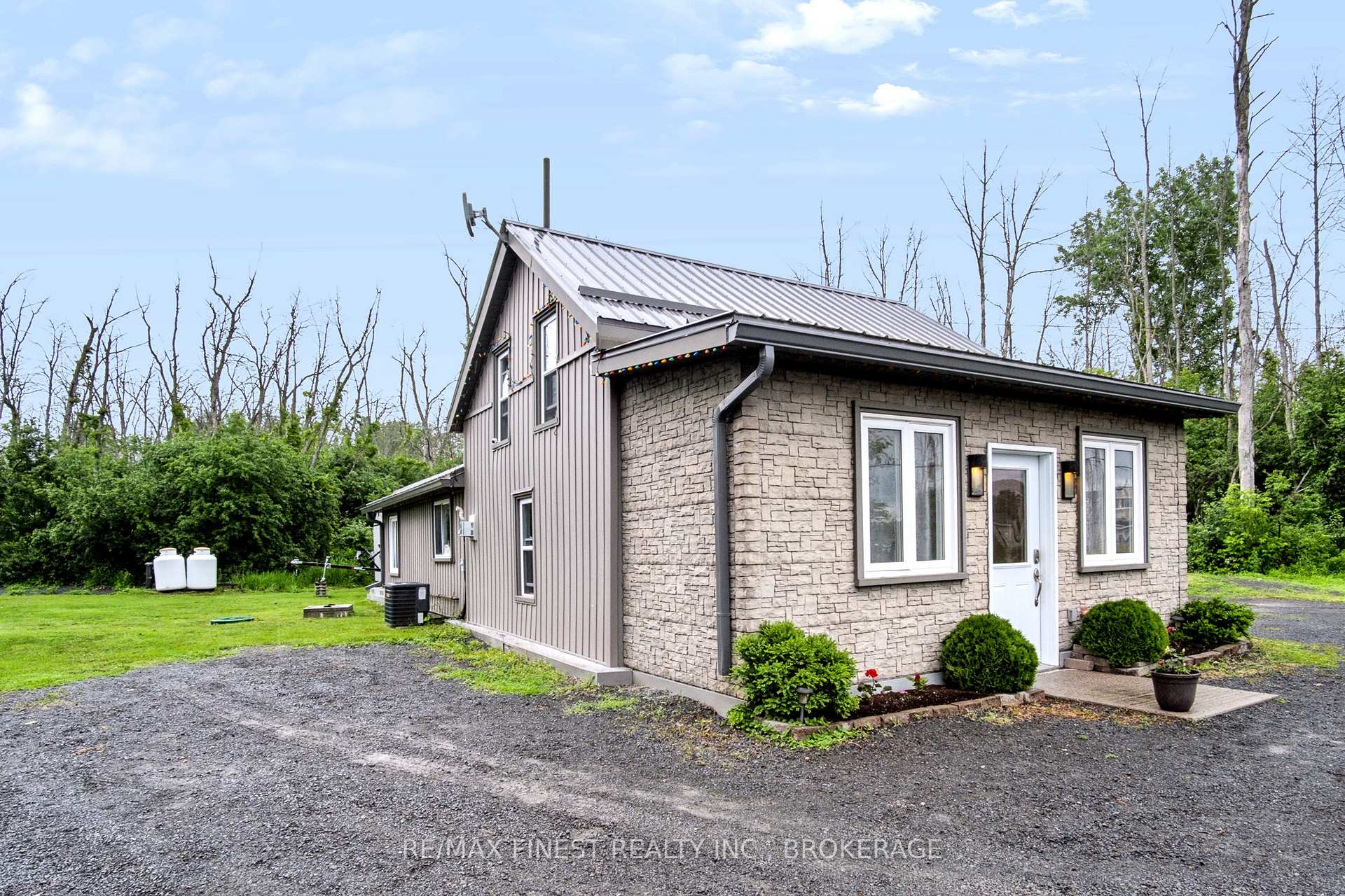Photo 2 of 8297 County Road 2, Greater Napanee, Greater Napanee — HOMEH