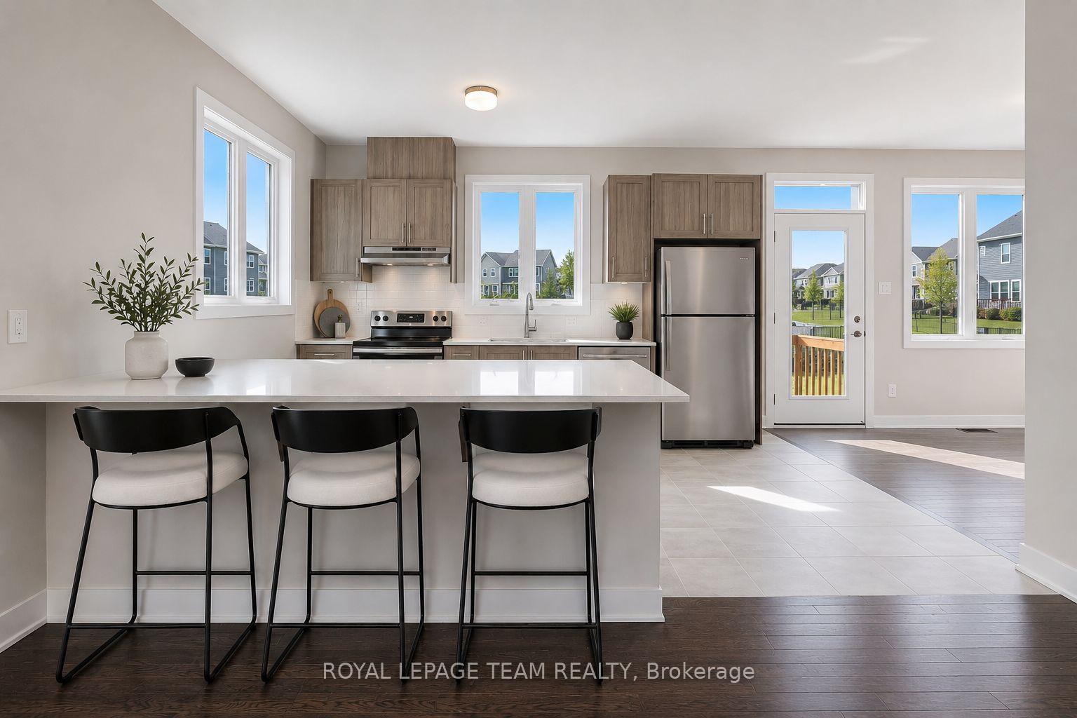 Photo 7 of 676 Expansion Road, Ottawa, Barrhaven - Half Moon Bay — HOMEH