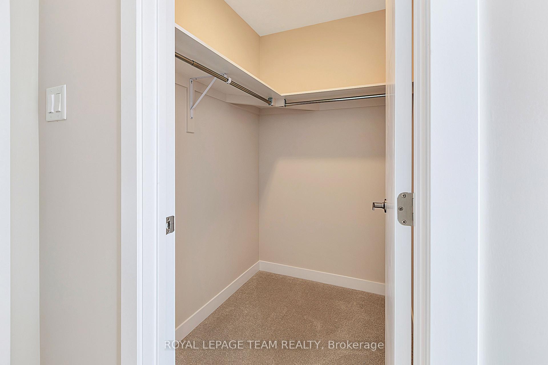 Photo 15 of 676 Expansion Road, Ottawa, Barrhaven - Half Moon Bay — HOMEH