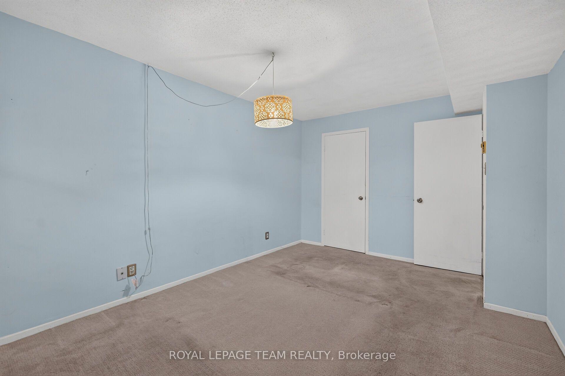 Photo 21 of Unit 214, 1099 Cadboro Road, Ottawa, Carson Grove — HOMEH